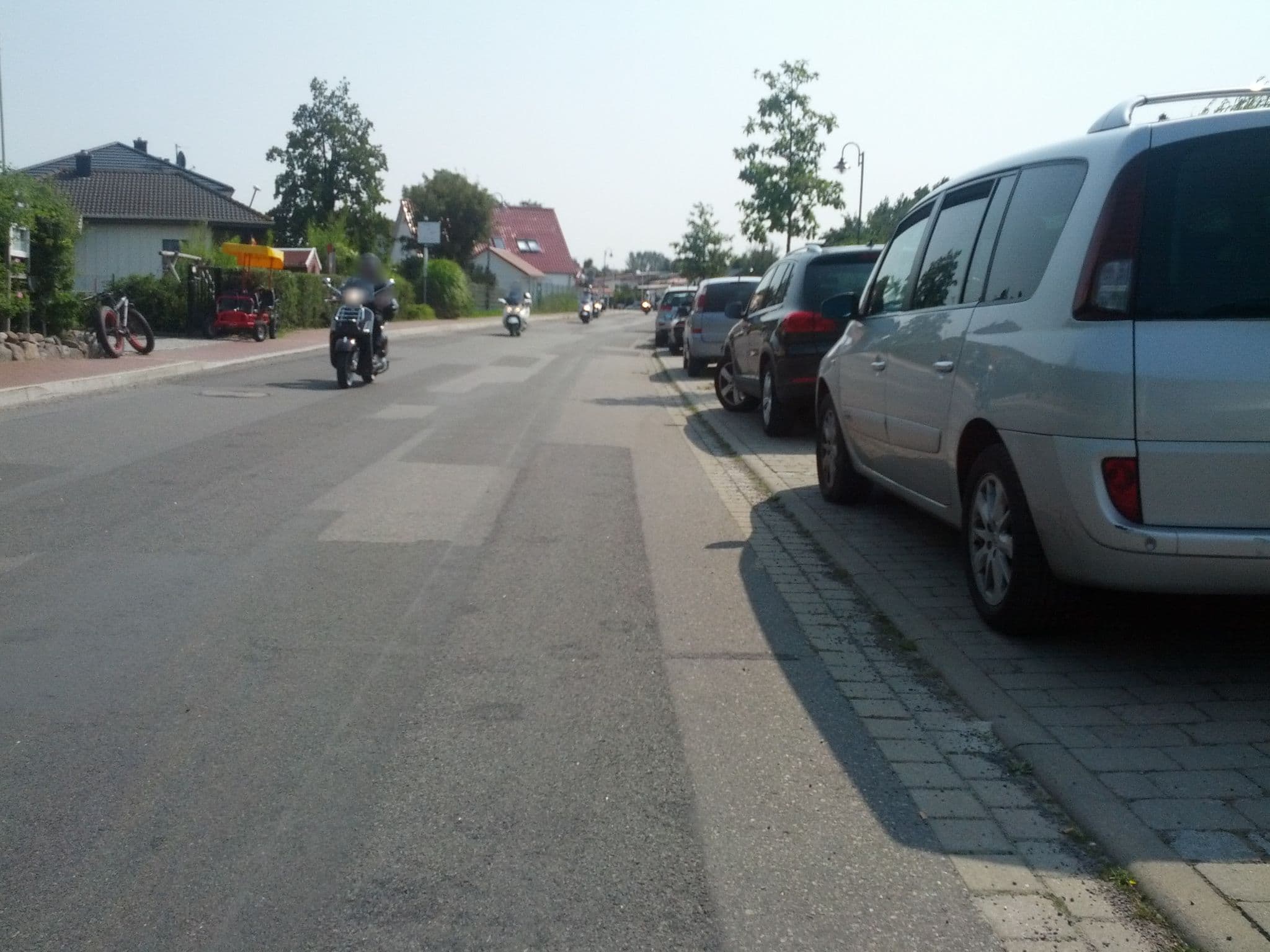 Street view near Ferienwohnungen Monika Hähnel, Bastorf — © zoegglmeyr (CC BY-SA · Mapillary)