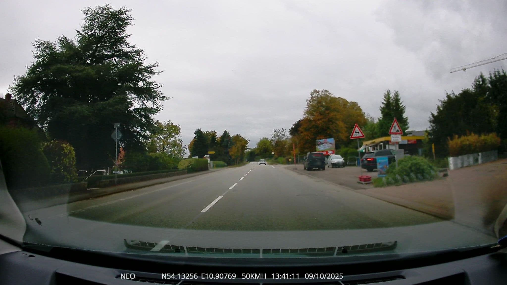 Street view near Pension Suhrhoff, Schashagen — © TechniPorter (CC BY-SA · Mapillary)