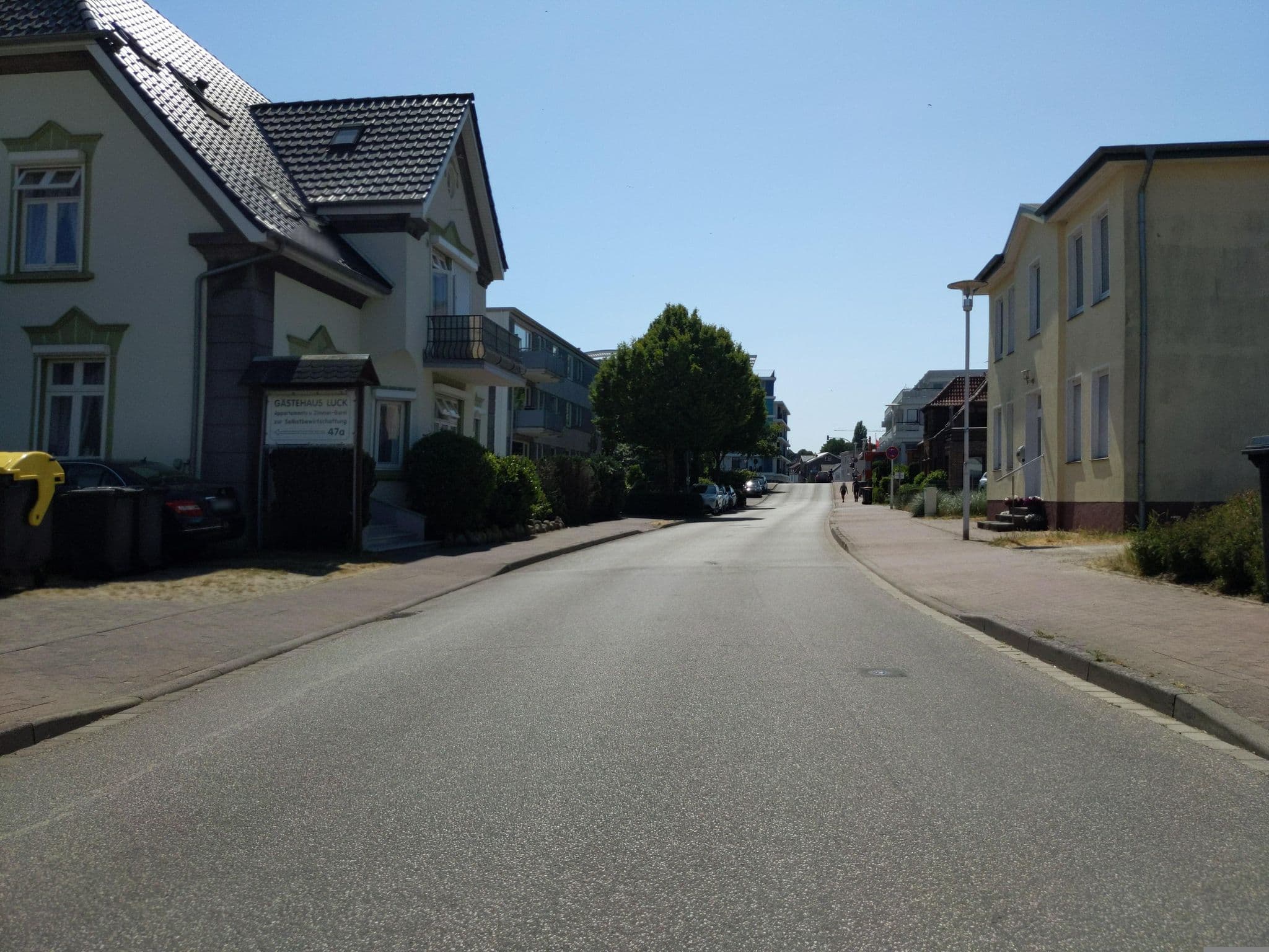 Street view near Gästehaus Luck, Grömitz — © rasmustravemnd (CC BY-SA · Mapillary)
