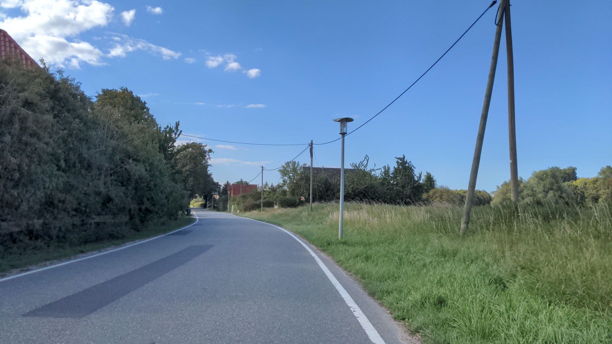 Street view near Radler-Herberge Klaus Ralfs Herberge, Kalkhorst — © rasmustravemnd (CC BY-SA · Mapillary)