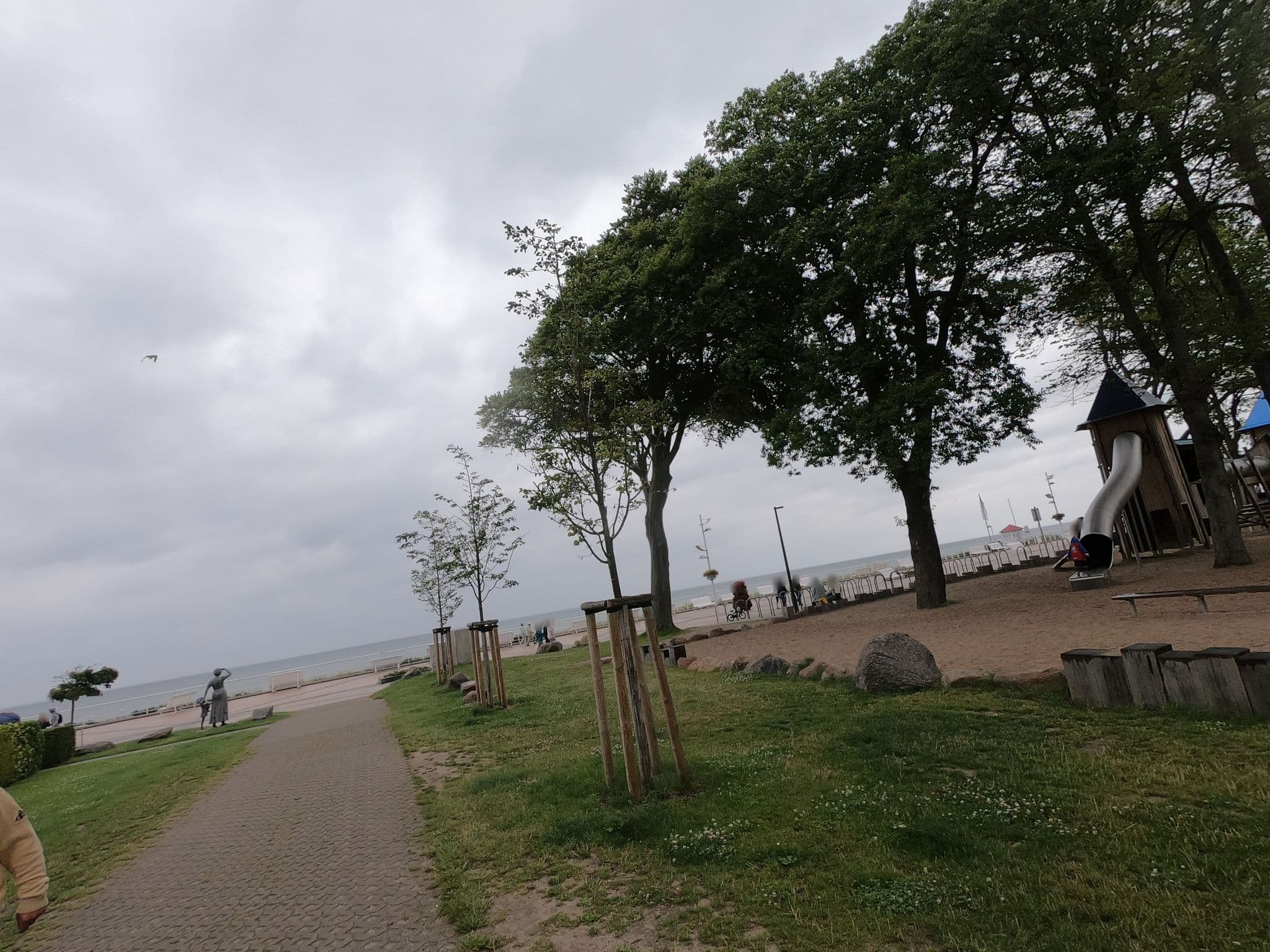 Street view near Ferienwohnung Meeresblick, Ostseebad Kühlungsborn — © carlheinz (CC BY-SA · Mapillary)