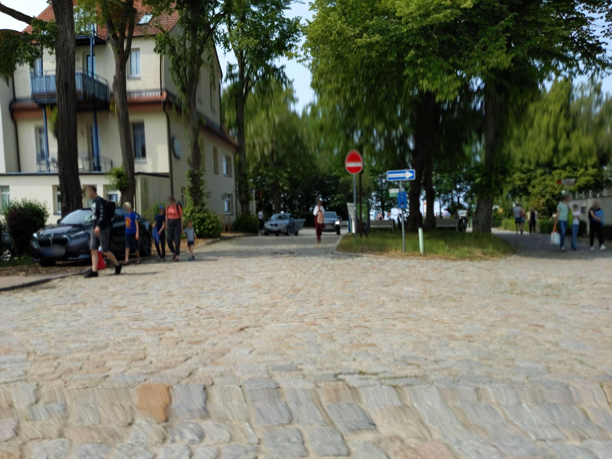 Street view near Haus Seeblick, Blowatz — © rasmustravemnd (CC BY-SA · Mapillary)