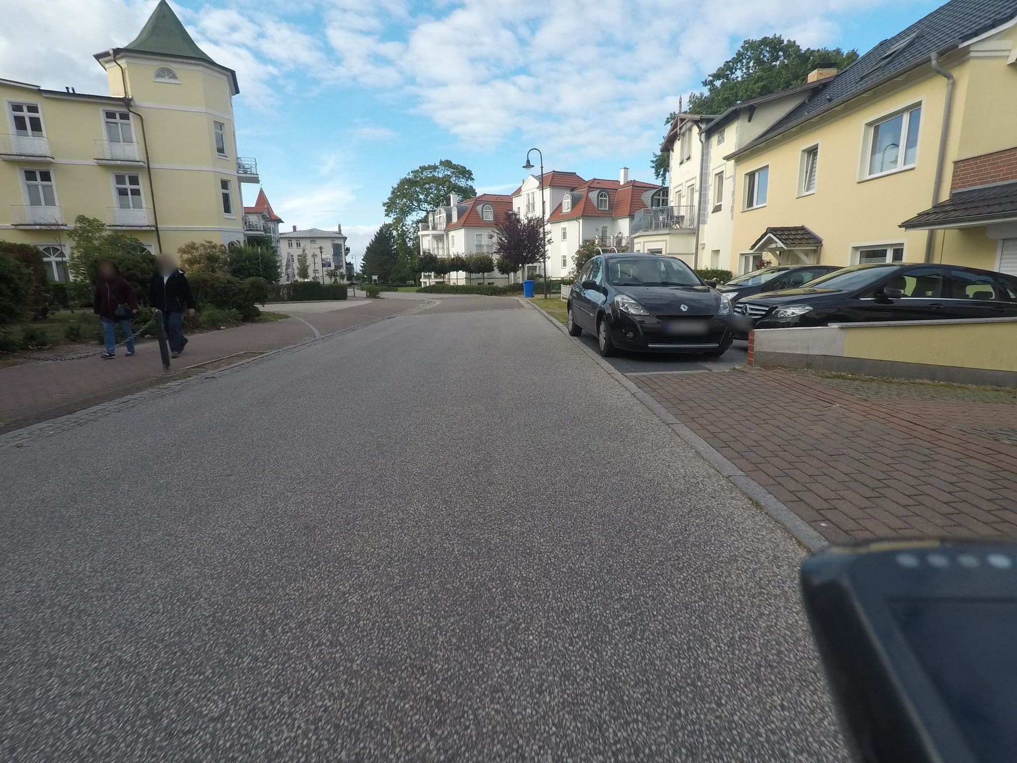 Street view near Ferienwohnung Drahtesel, Ostseebad Kühlungsborn — © mjay (CC BY-SA · Mapillary)