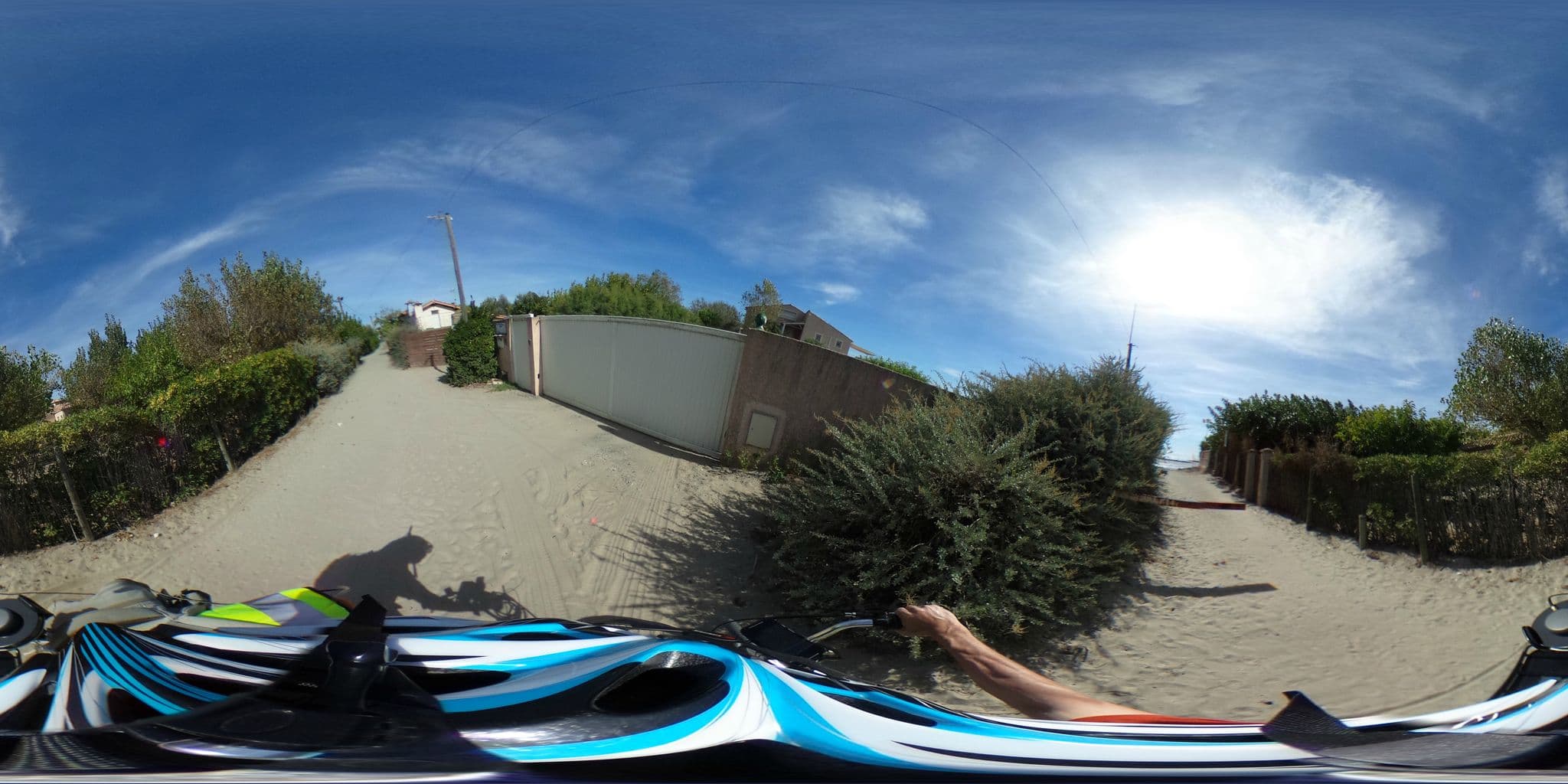 Street view near Les 4 Vents, Agde — © adrian2 (CC BY-SA · Mapillary)