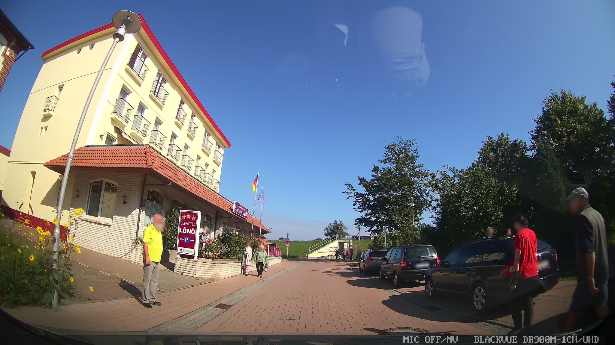 Street view near Seehotel Lönö, Grube — © chuck (CC BY-SA · Mapillary)