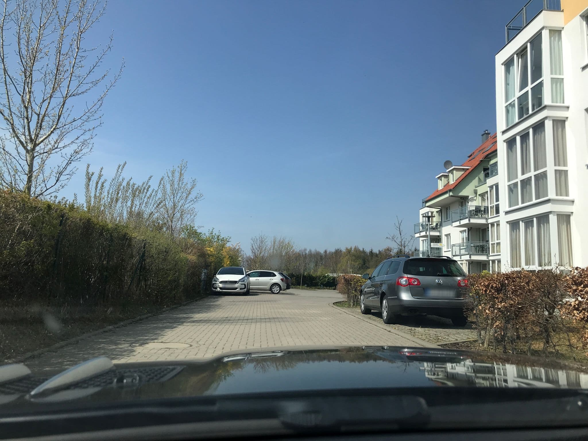 Street view near Seedüne 7, Grossenbrode — © saschahaberkorn (CC BY-SA · Mapillary)
