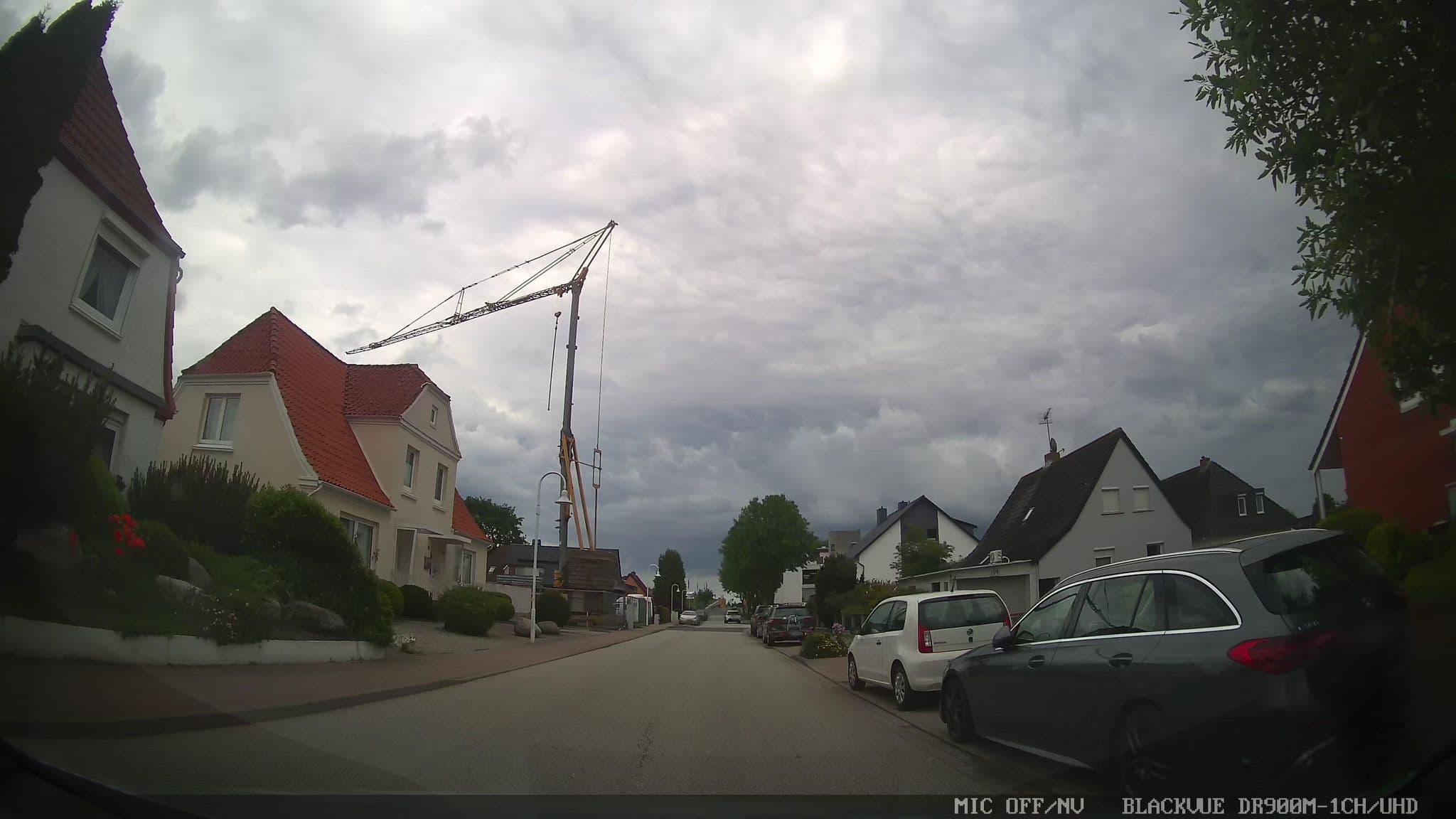 Street view near Plön Heinrich Appartement- und Strandkorbvermietung, Grube — © chuck (CC BY-SA · Mapillary)