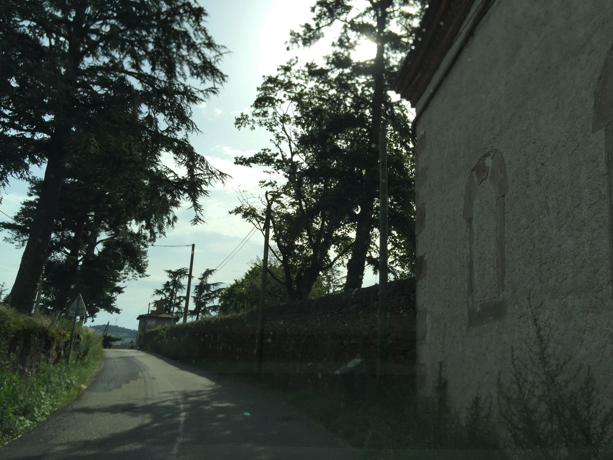 Street view near Domaine de la Barollière, Saint-Paul-en-Jarez — © geraldchatagnon (CC BY-SA · Mapillary)