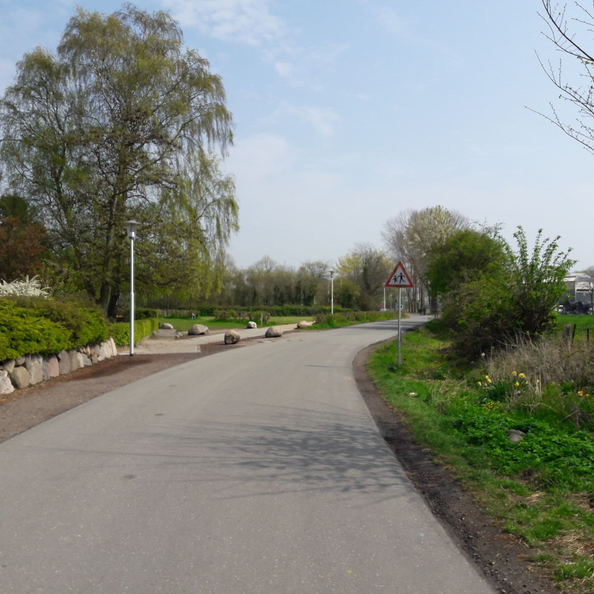 Street view near Villa Rosengarten, Fehmarn — © robson (CC BY-SA · Mapillary)