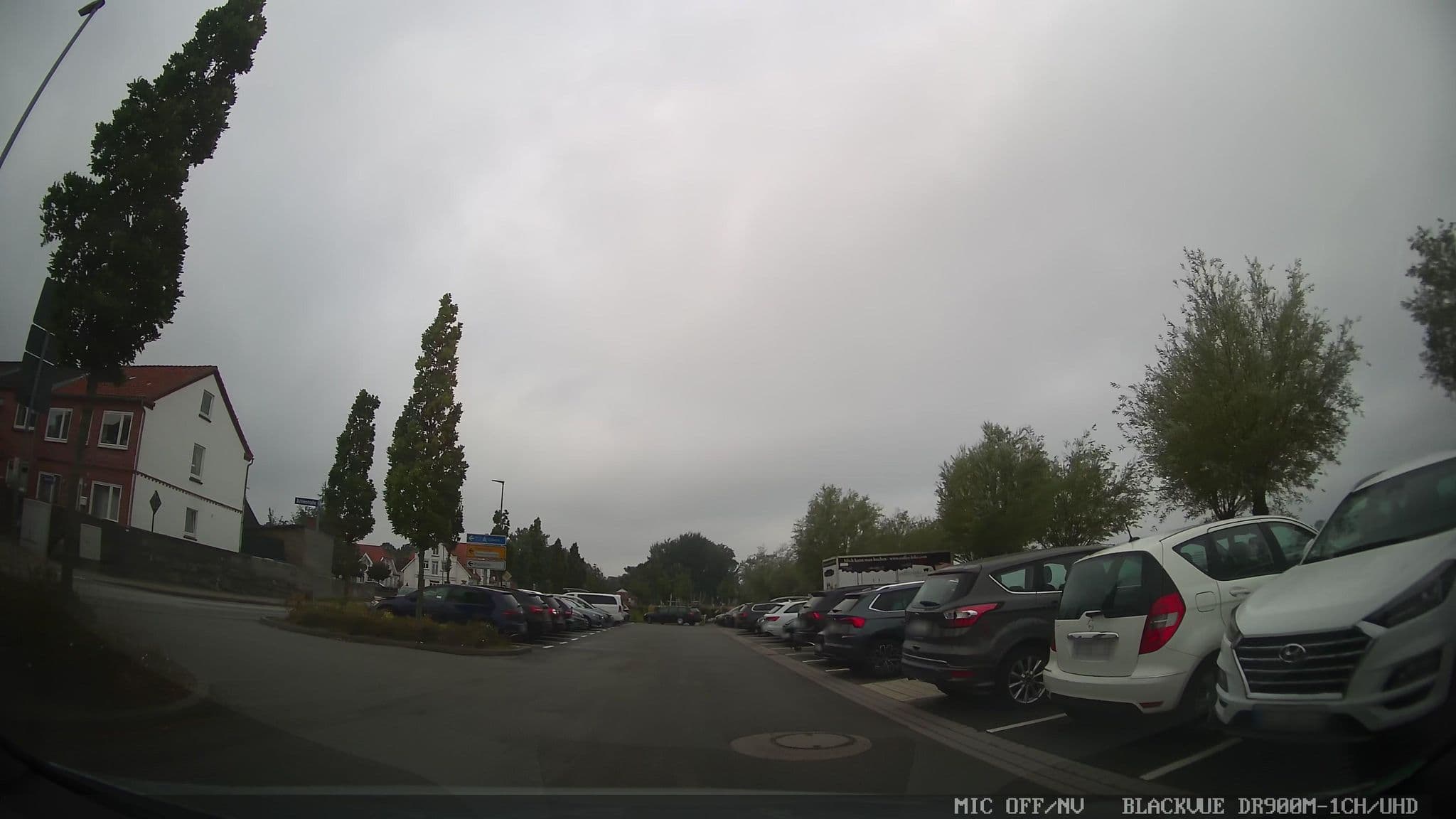 Street view near Fischerhaus am Binnensee, Heiligenhafen — © chuck (CC BY-SA · Mapillary)