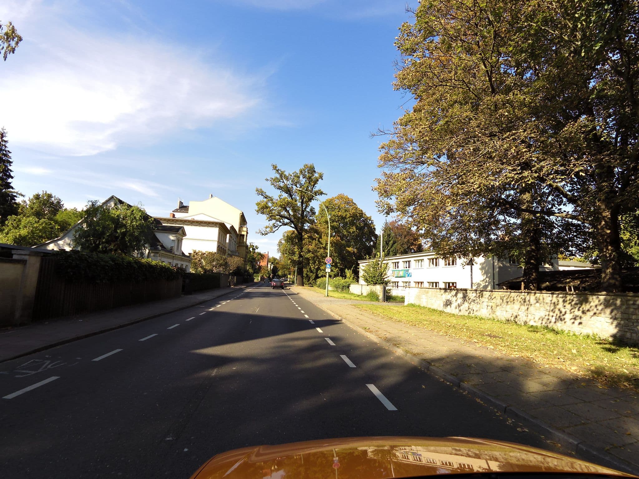 Street view near Design Apartments - Am Neuen Garten, Potsdam — © moenk (CC BY-SA · Mapillary)