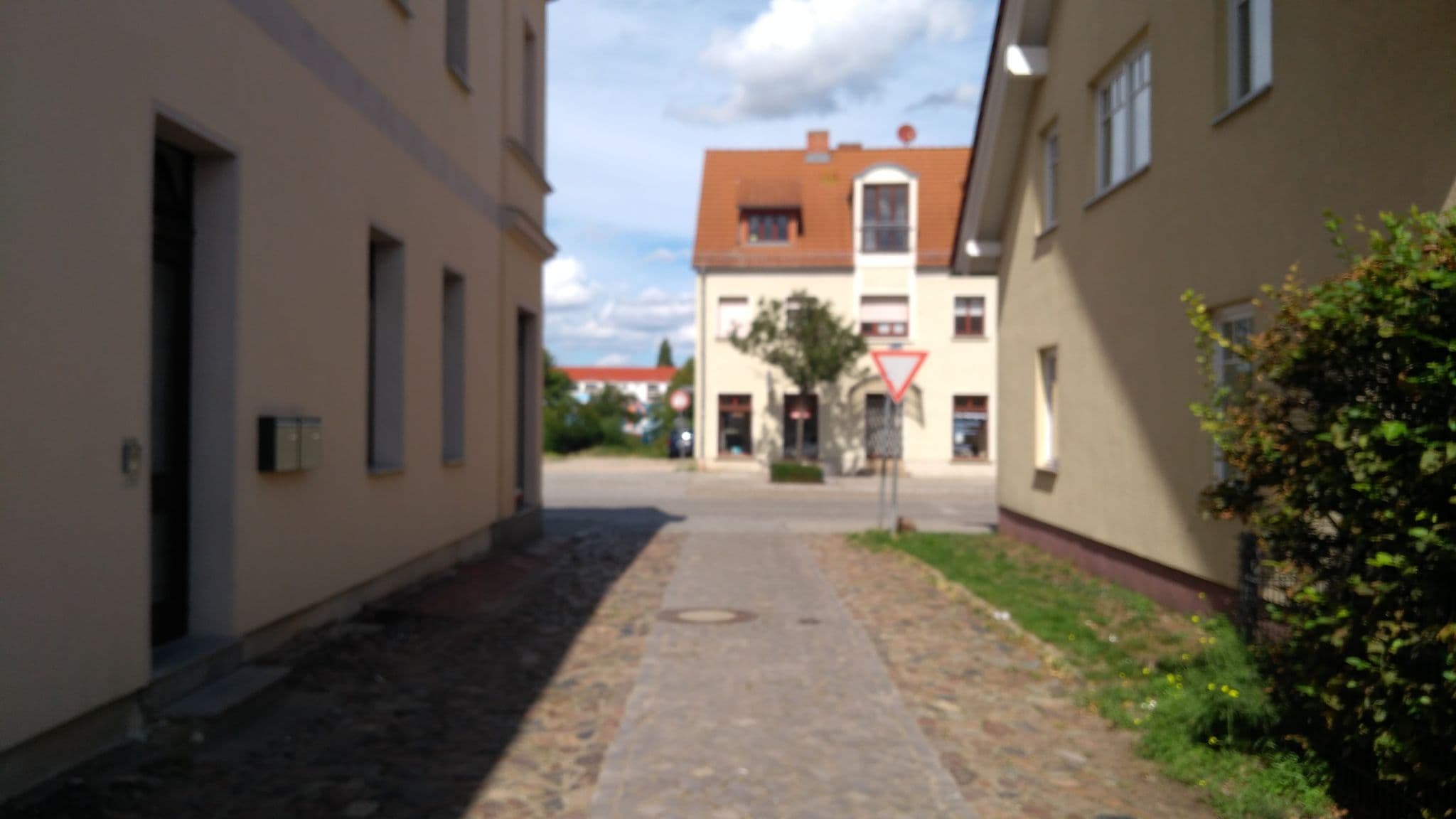 Street view near Pension am Klosterhof, Zerbst — © rausk (CC BY-SA · Mapillary)