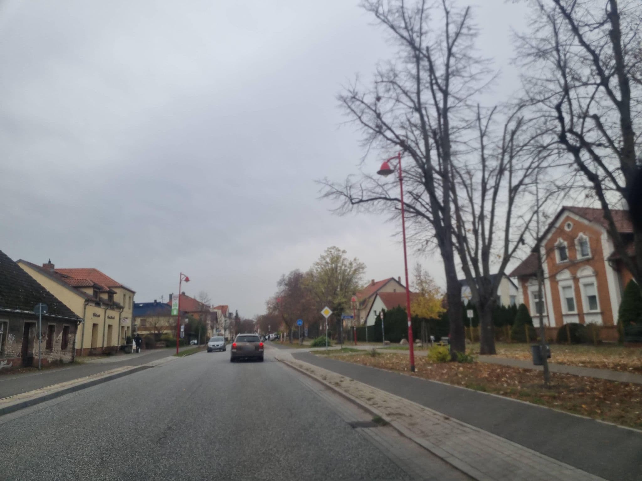 Street view near Pension Pauline, Beelitz — © dsmm (CC BY-SA · Mapillary)