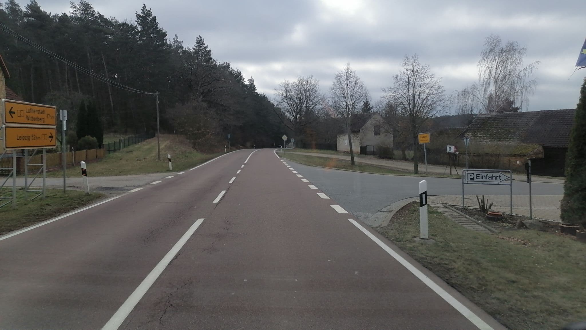 Street view near Heidehotel Lubast, Kemberg — © heidebiber (CC BY-SA · Mapillary)