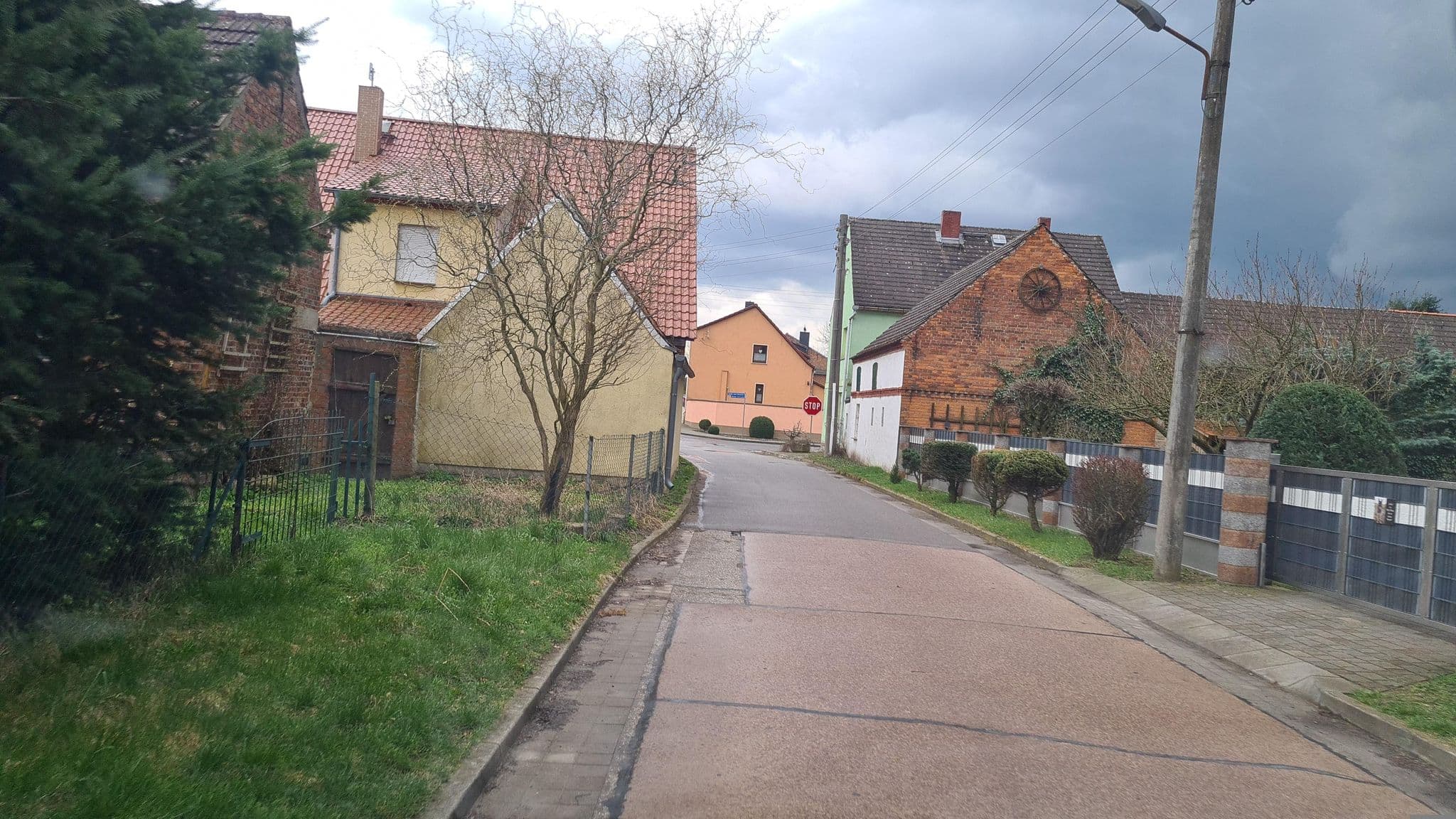 Street view near Ferienhaus Waldblick Zimmervermietung + FH Jacqueline Große, Wiesenburg — © dsmm (CC BY-SA · Mapillary)