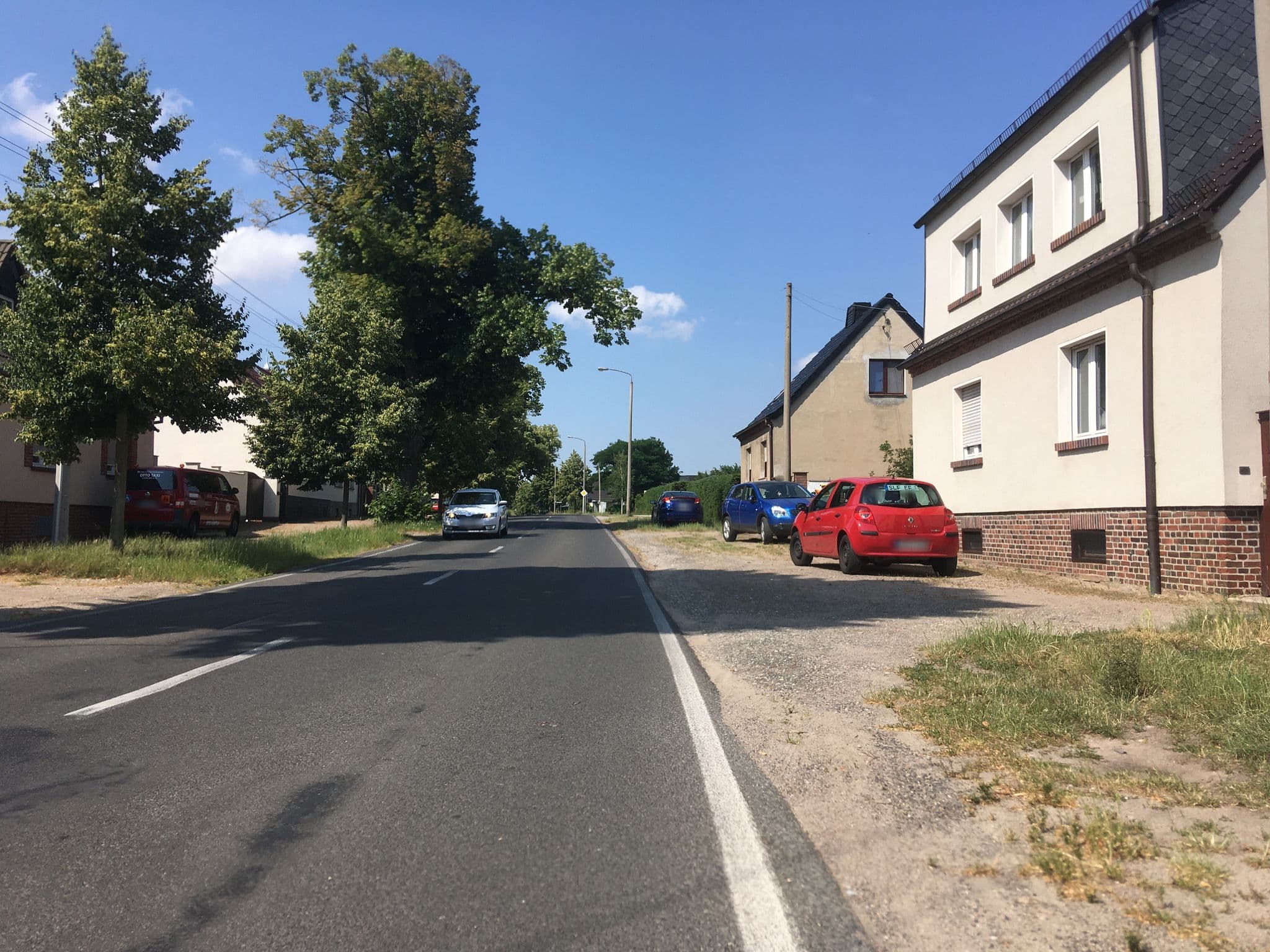 Street view near Hotel Garni, Quellendorf — © eserte (CC BY-SA · Mapillary)