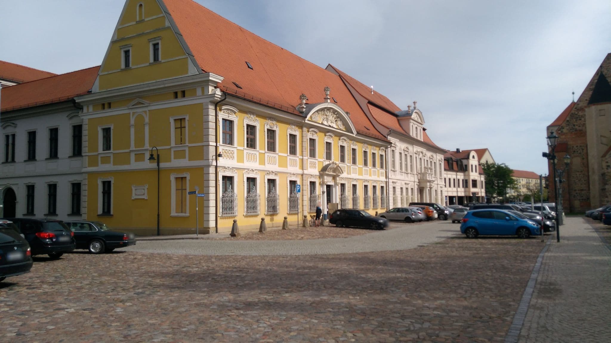 Street view near Guest House Schloßwache-Zerbst, Zerbst — © rausk (CC BY-SA · Mapillary)