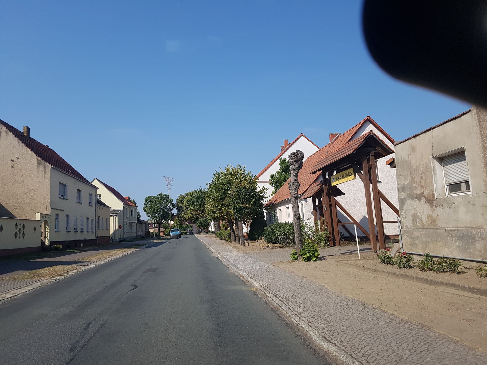 Street view near Landhotel Dahnsdorf, Niemegk — © dsmm (CC BY-SA · Mapillary)