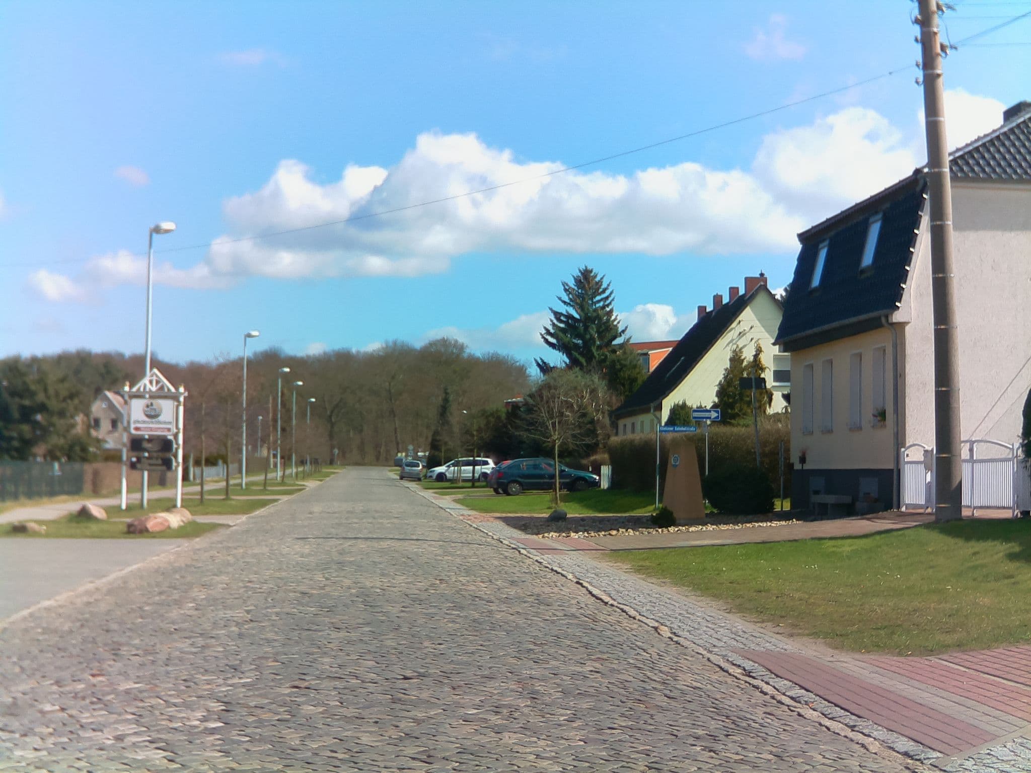 Street view near Waldschlösschen Klieken, Klieken — © ramap (CC BY-SA · Mapillary)