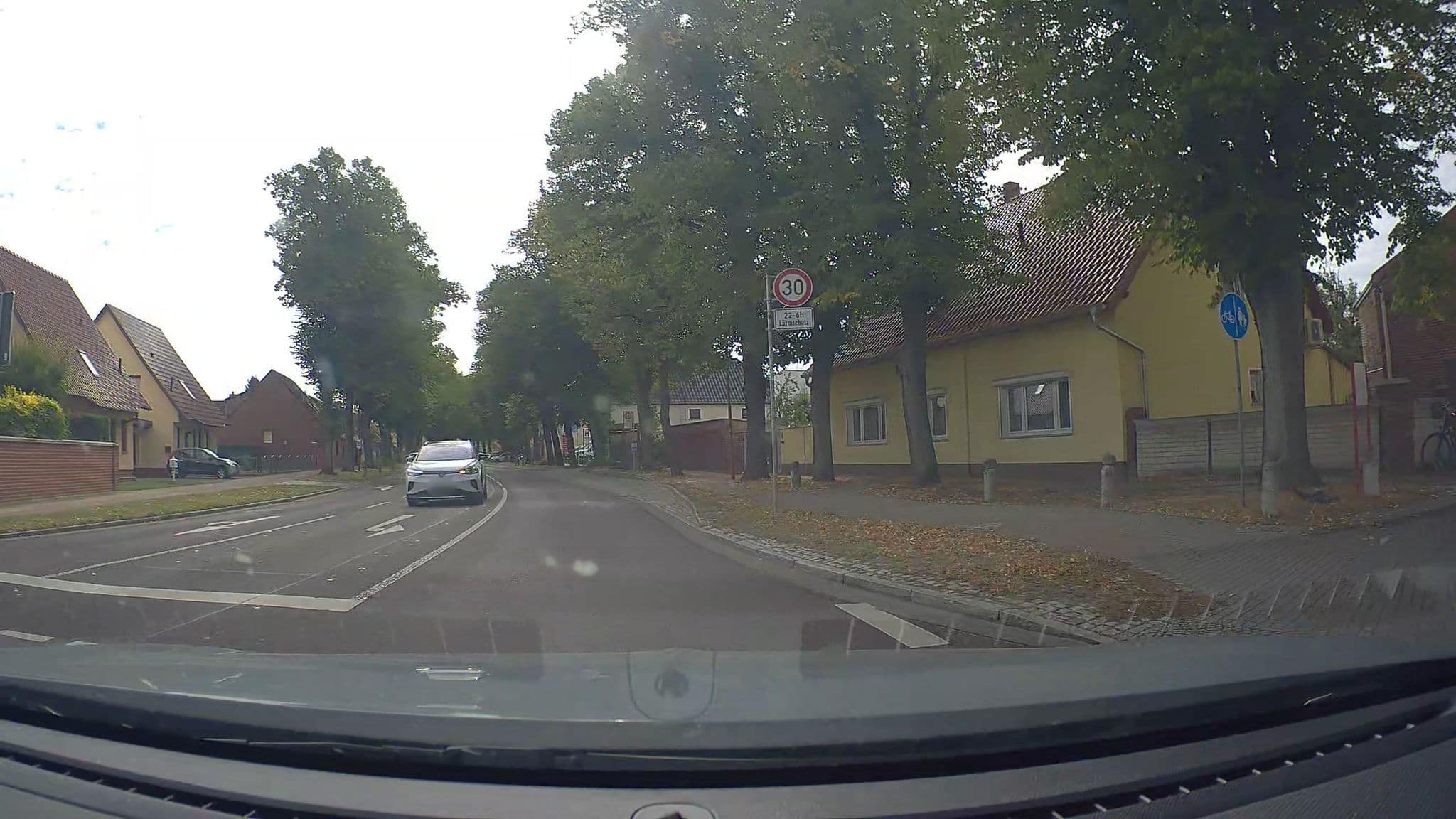 Street view near 2Wave, Premnitz — © poxonline (CC BY-SA · Mapillary)