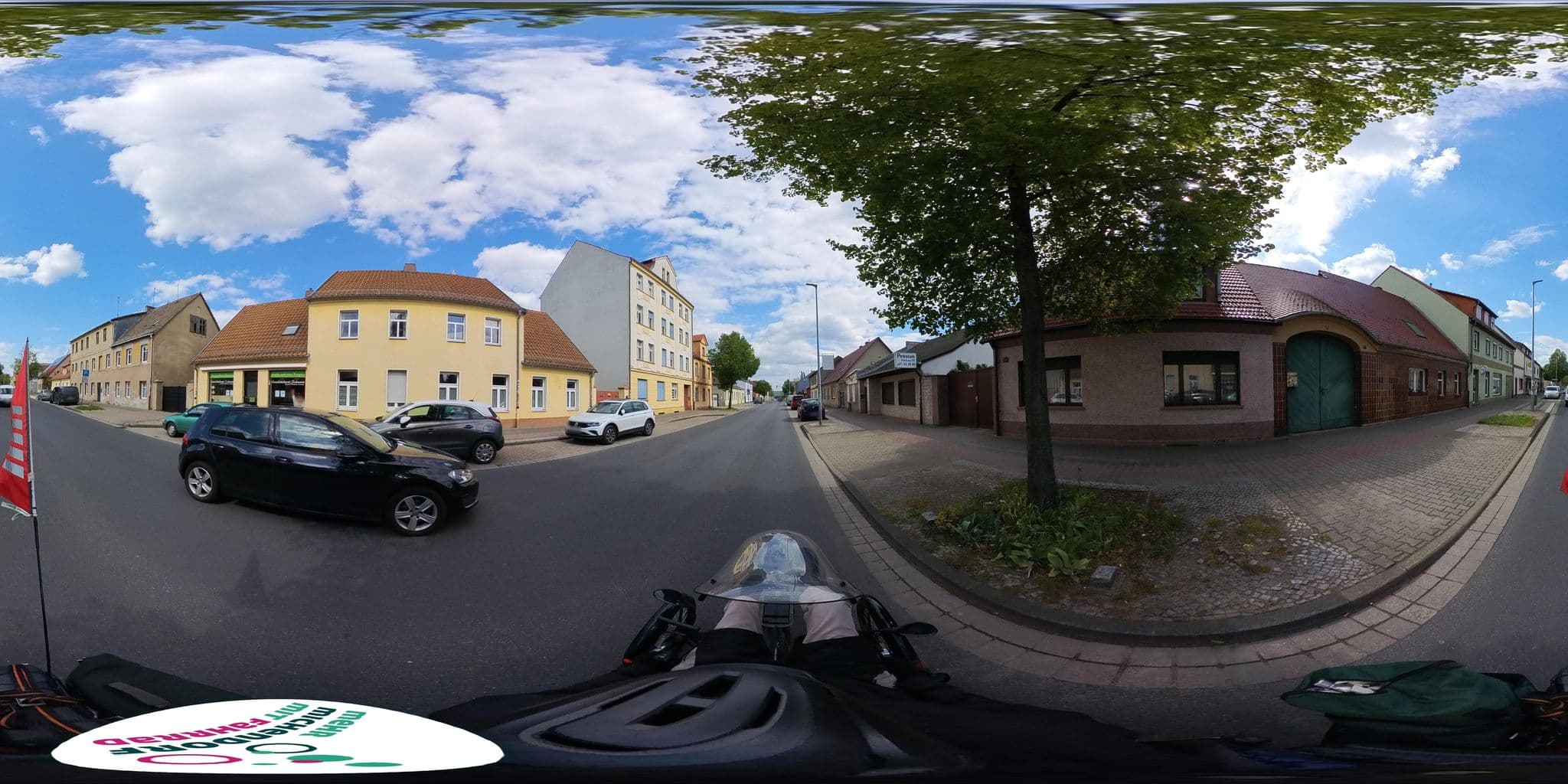 Street view near Pension Höhne, Luckenwalde — © hARTwig (CC BY-SA · Mapillary)