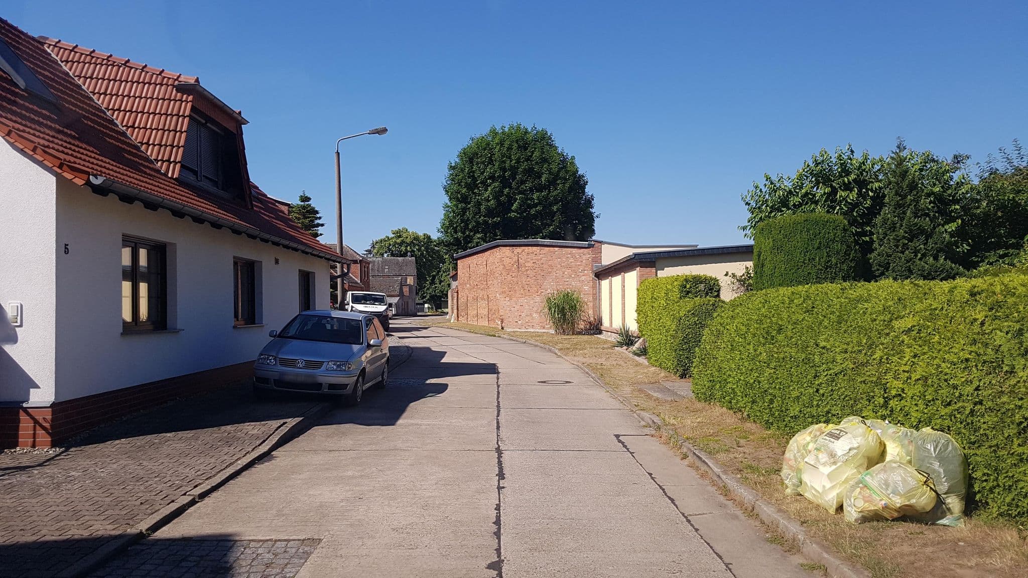Street view near Ferienwohnung-Liefeldt, Jüterbog — © dsmm (CC BY-SA · Mapillary)