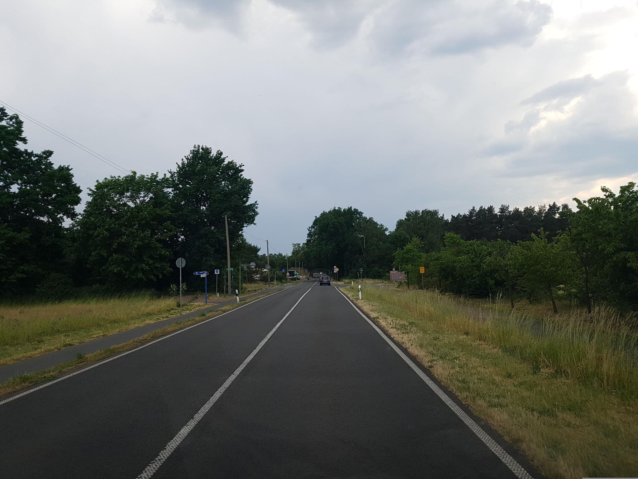 Street view near Klostereck, Jüterbog — © dsmm (CC BY-SA · Mapillary)