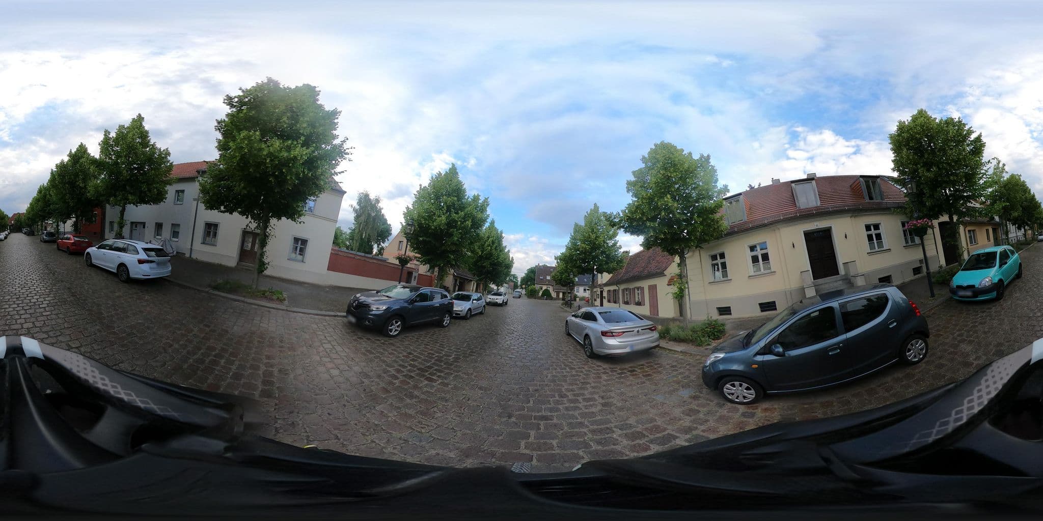 Street view near Maisonette, Teltow — © stefanhrt (CC BY-SA · Mapillary)