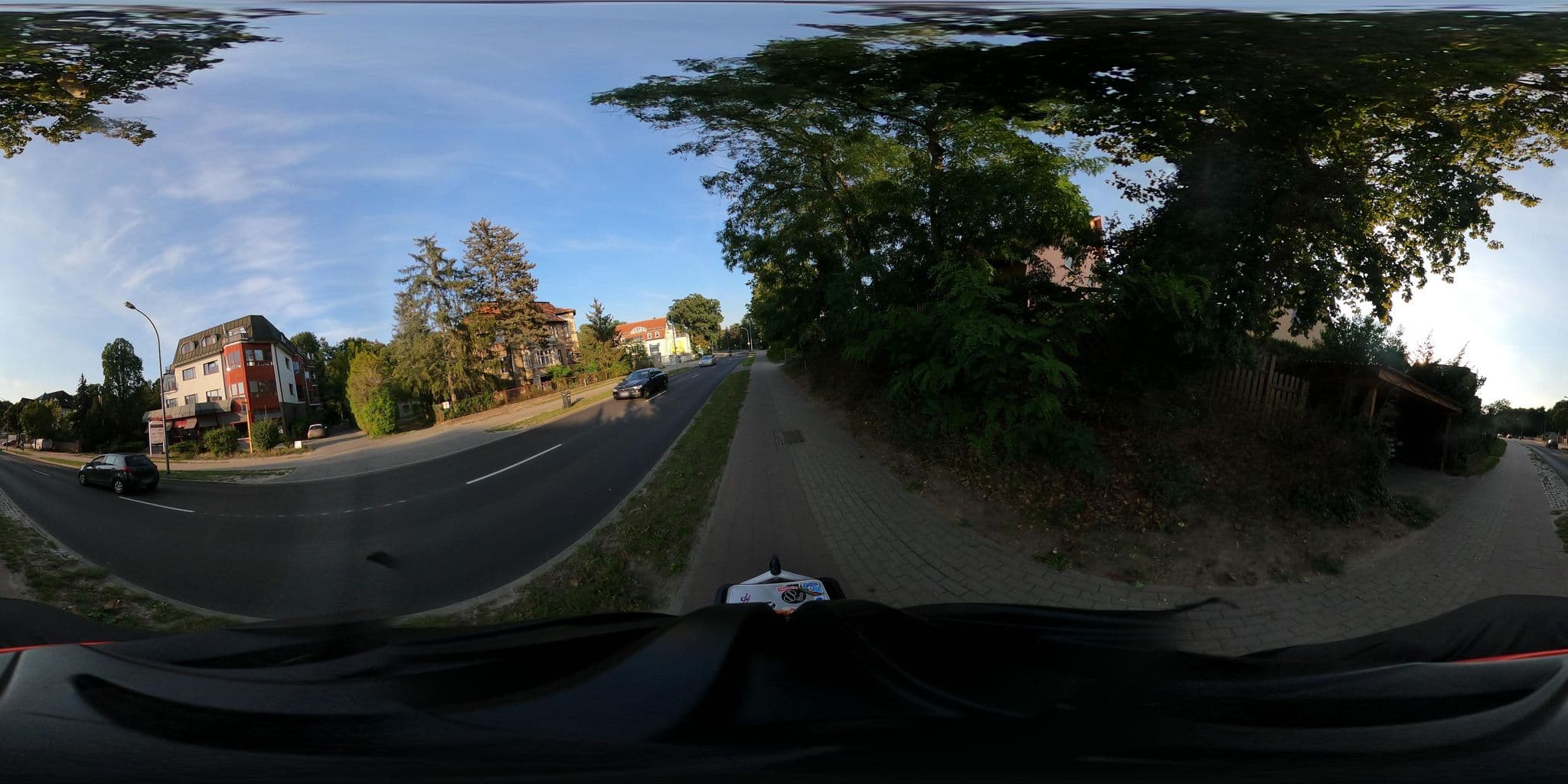 Street view near Gästezimmer Hoffmann, Stahnsdorf — © britiger (CC BY-SA · Mapillary)