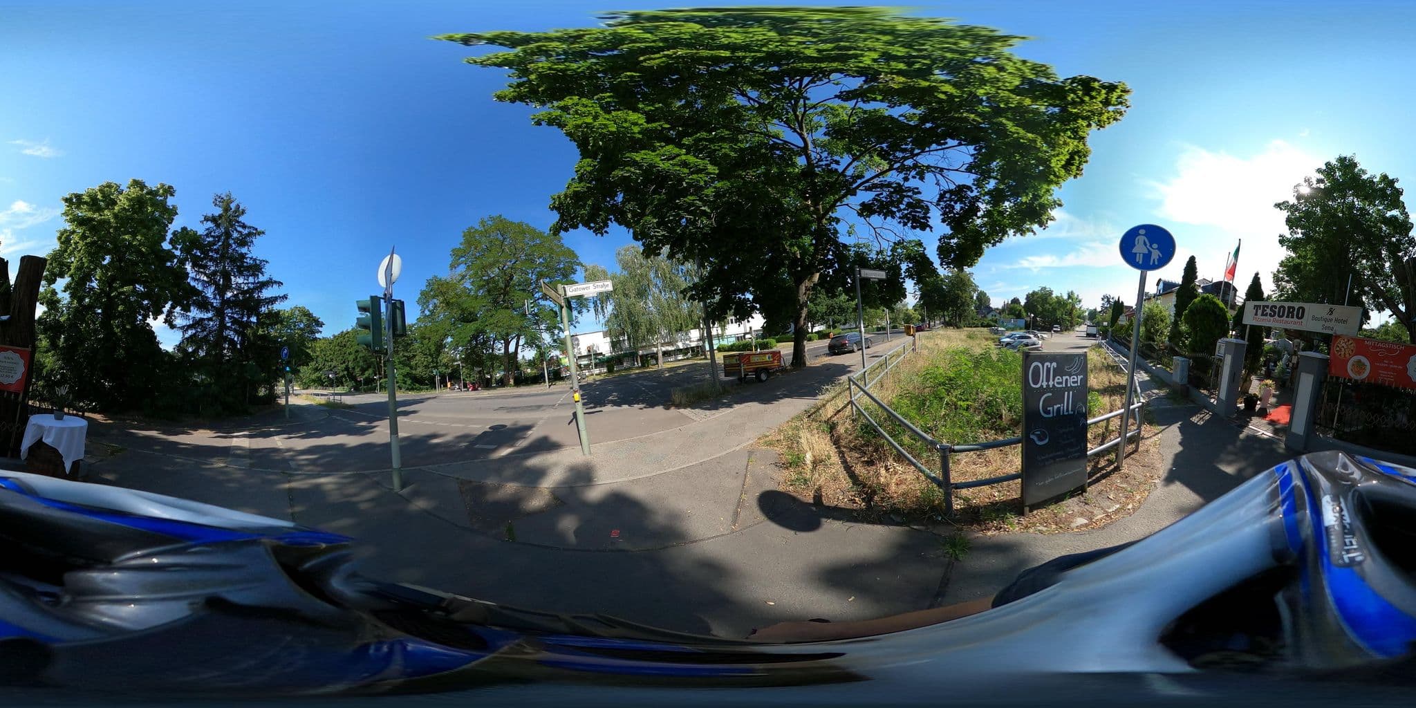 Street view near Een duits kruipkeldertje, Wilhelmstadt — © eserte (CC BY-SA · Mapillary)