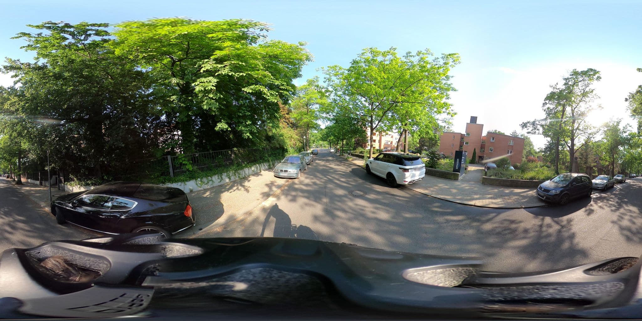 Street view near Hauert Hotel-Holding GmbH, Halensee — © yorbs123 (CC BY-SA · Mapillary)