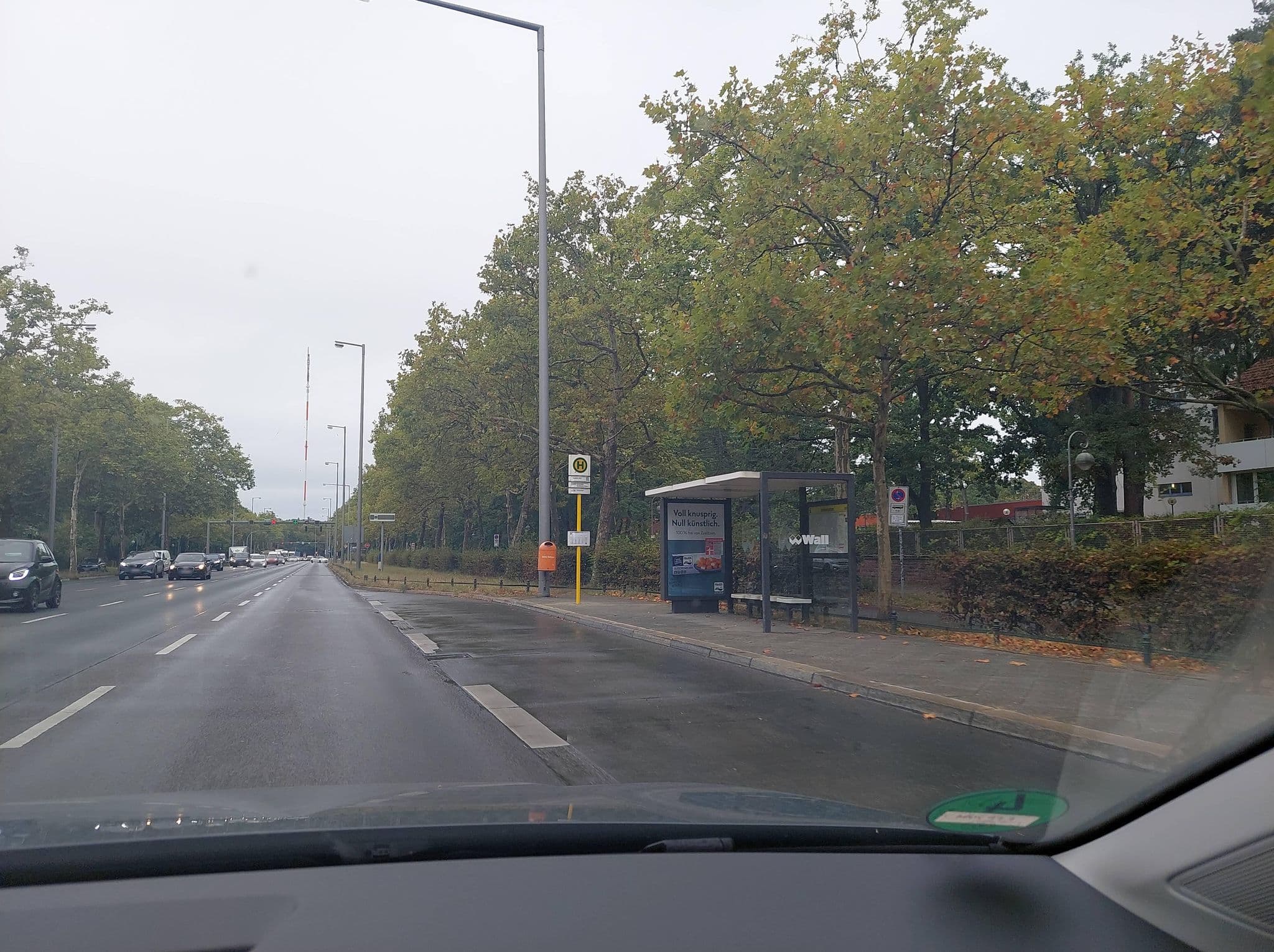 Street view near Jugendgästehaus am Zoo, Westend — © DBSEV_SBB (CC BY-SA · Mapillary)