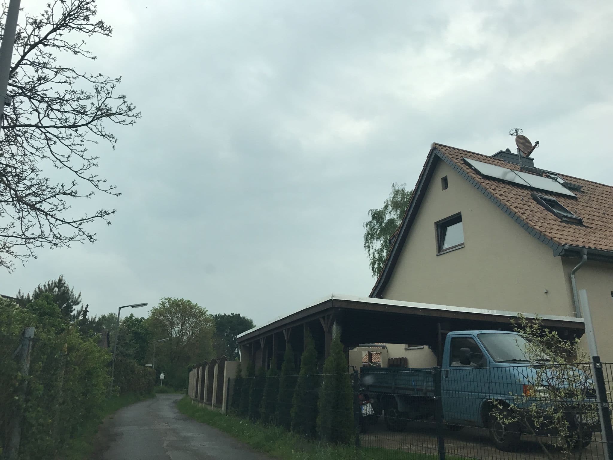 Street view near Karl Robel, Falkenhagener Feld — © tb4711 (CC BY-SA · Mapillary)
