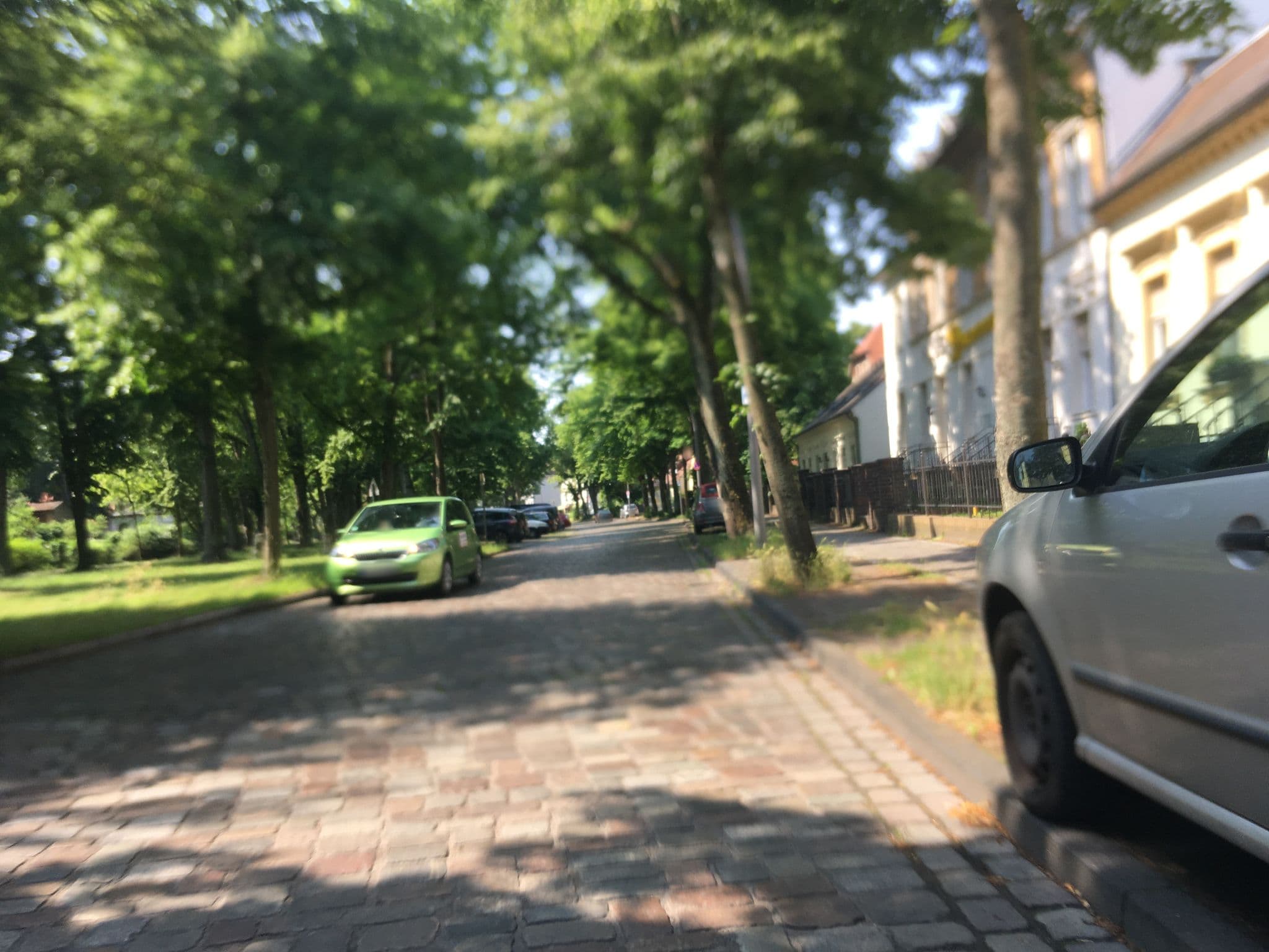Street view near Haus Dannenberg, Heiligensee — © eserte (CC BY-SA · Mapillary)