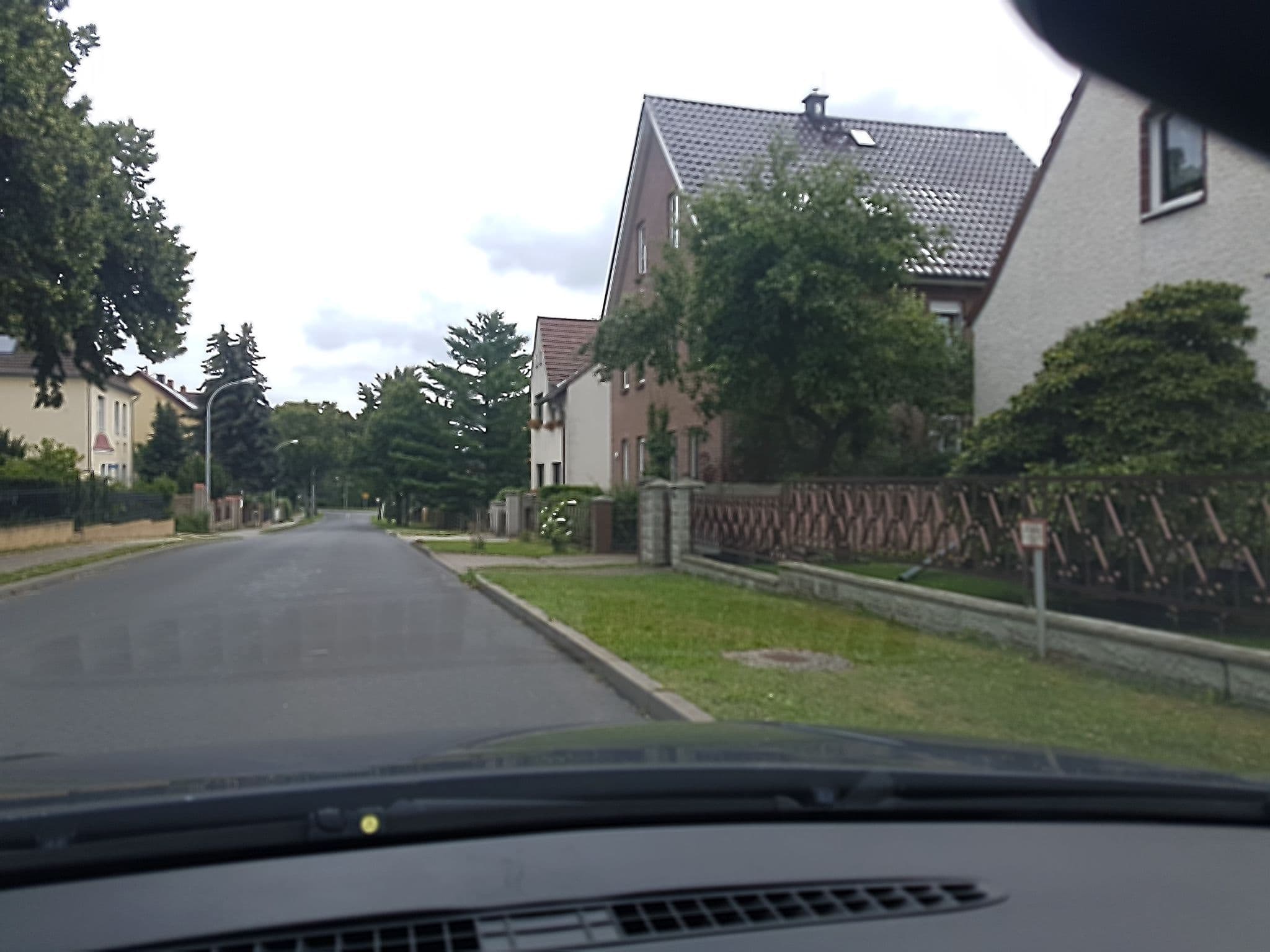 Street view near s25-Berlin Ferienwohnung, Velten — © atpl_pilot (CC BY-SA · Mapillary)
