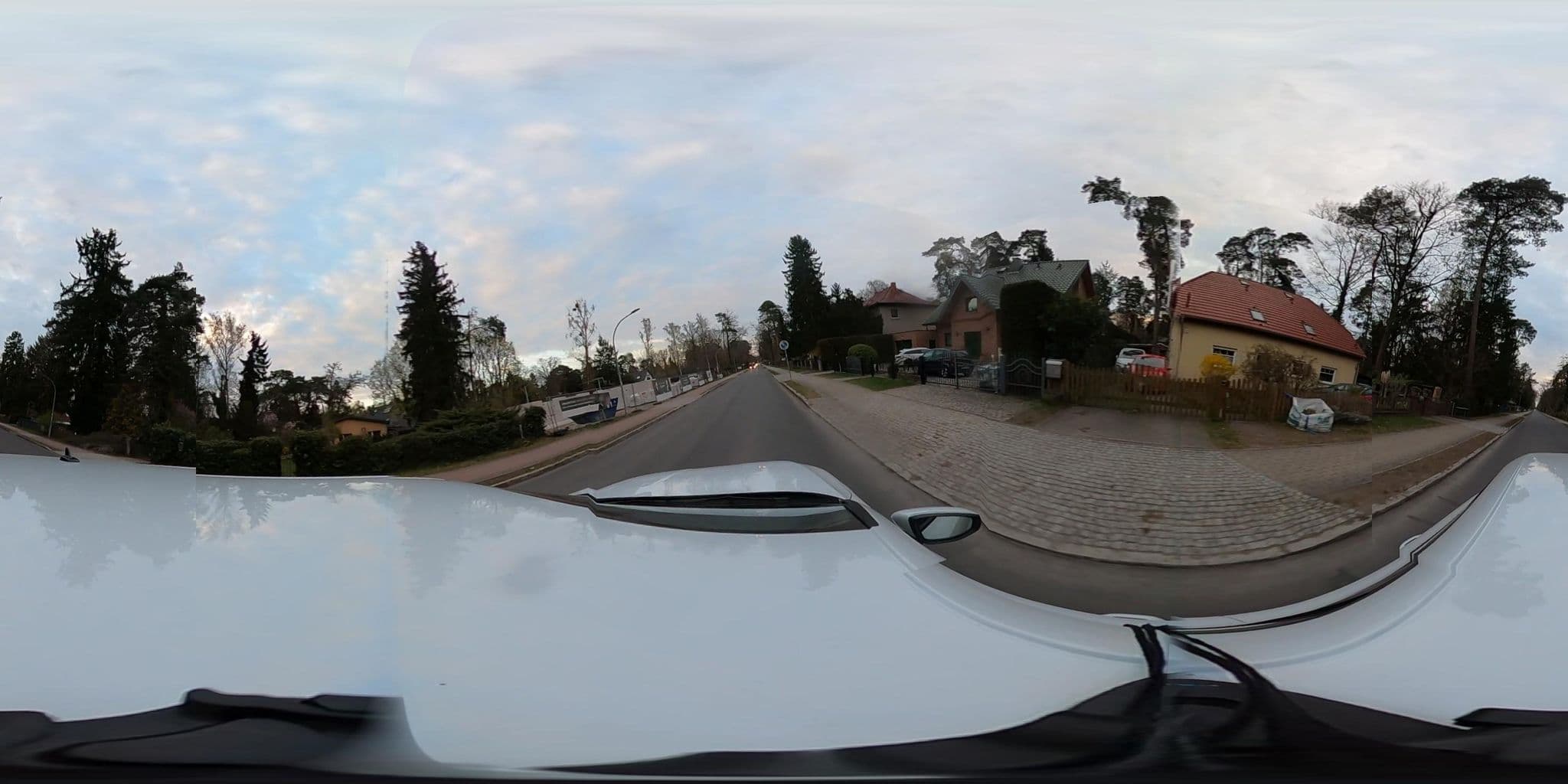 Street view near Liebevoll restauriertes Blockhaus, Falkensee — © DannyBSV (CC BY-SA · Mapillary)