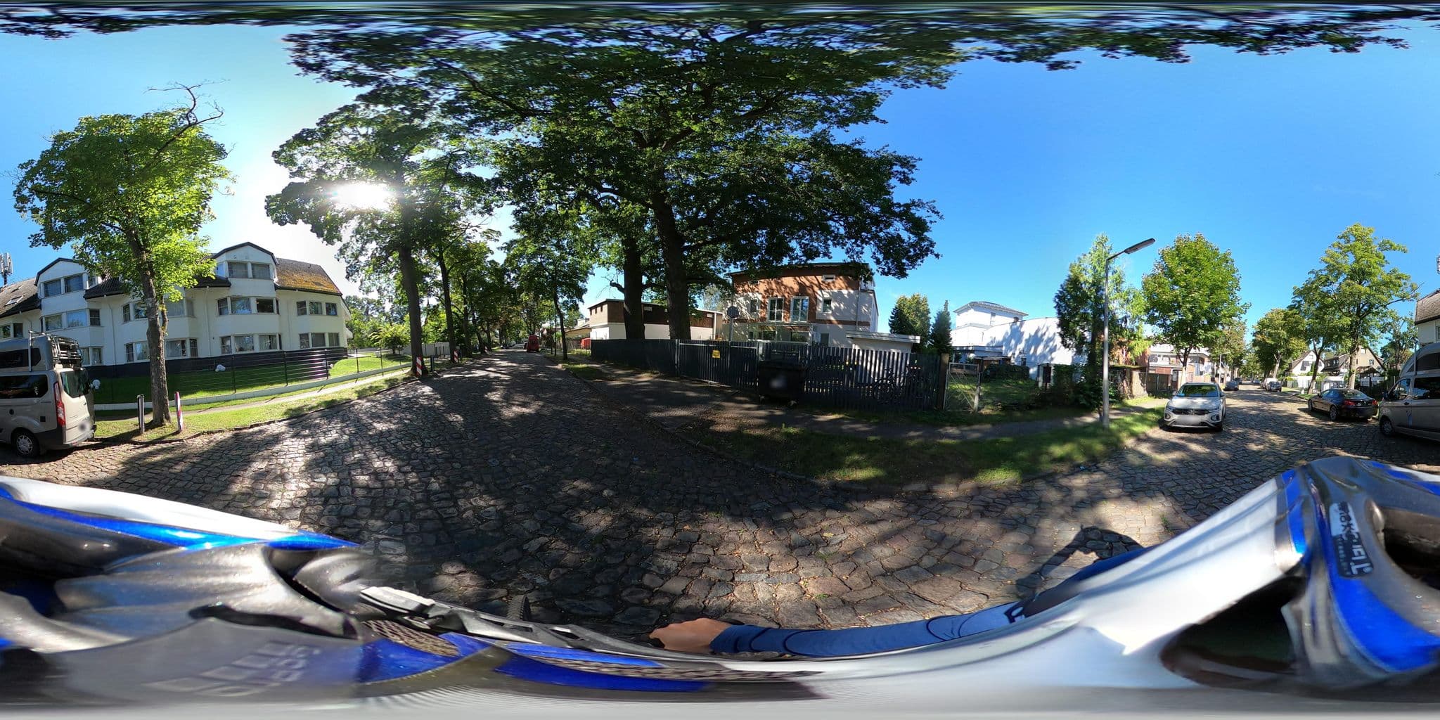 Street view near Havel Lodge Hotel GmbH, Konradshöhe — © eserte (CC BY-SA · Mapillary)