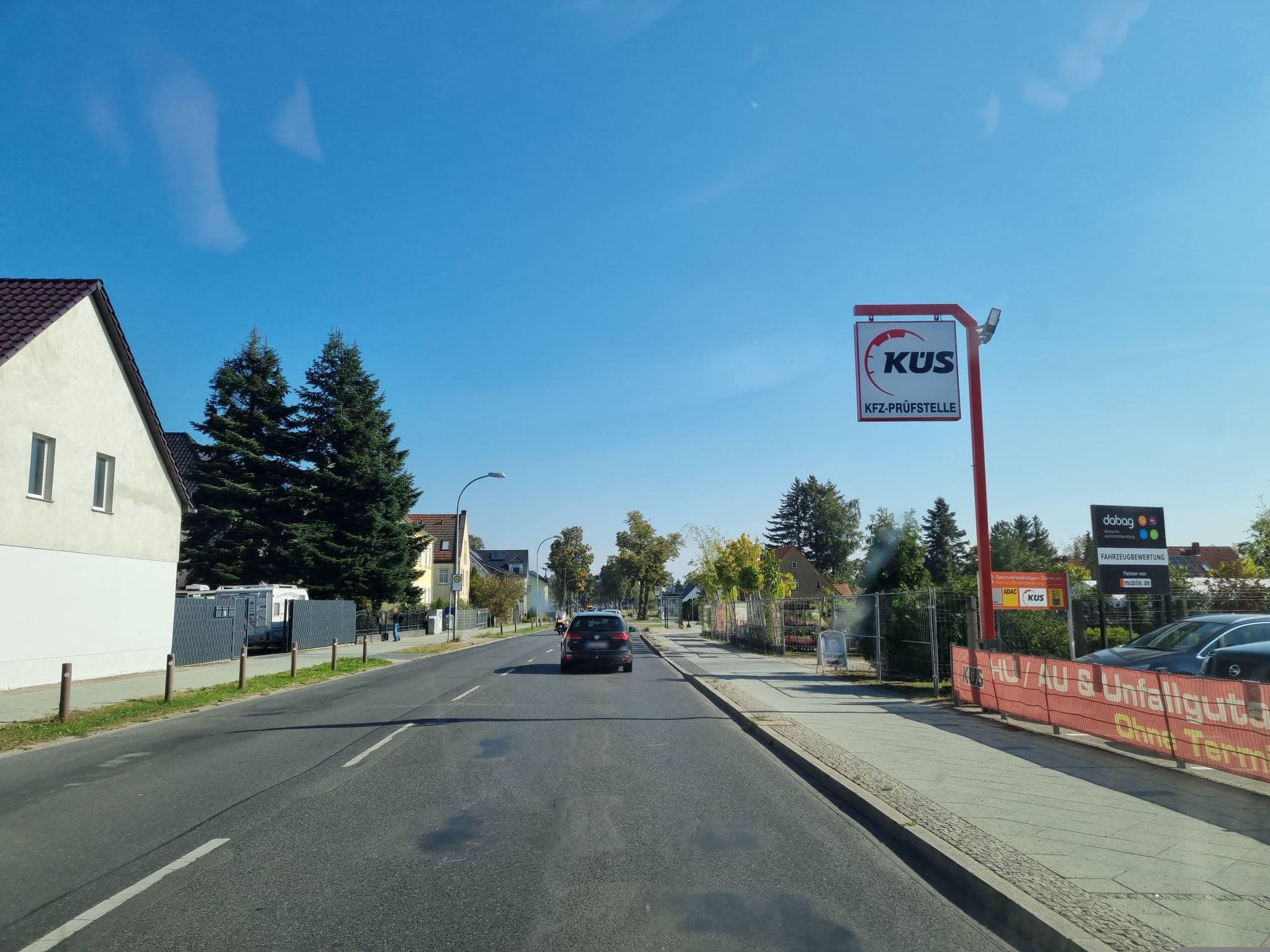 Street view near FeWo Jung, Falkensee — © dsmm (CC BY-SA · Mapillary)