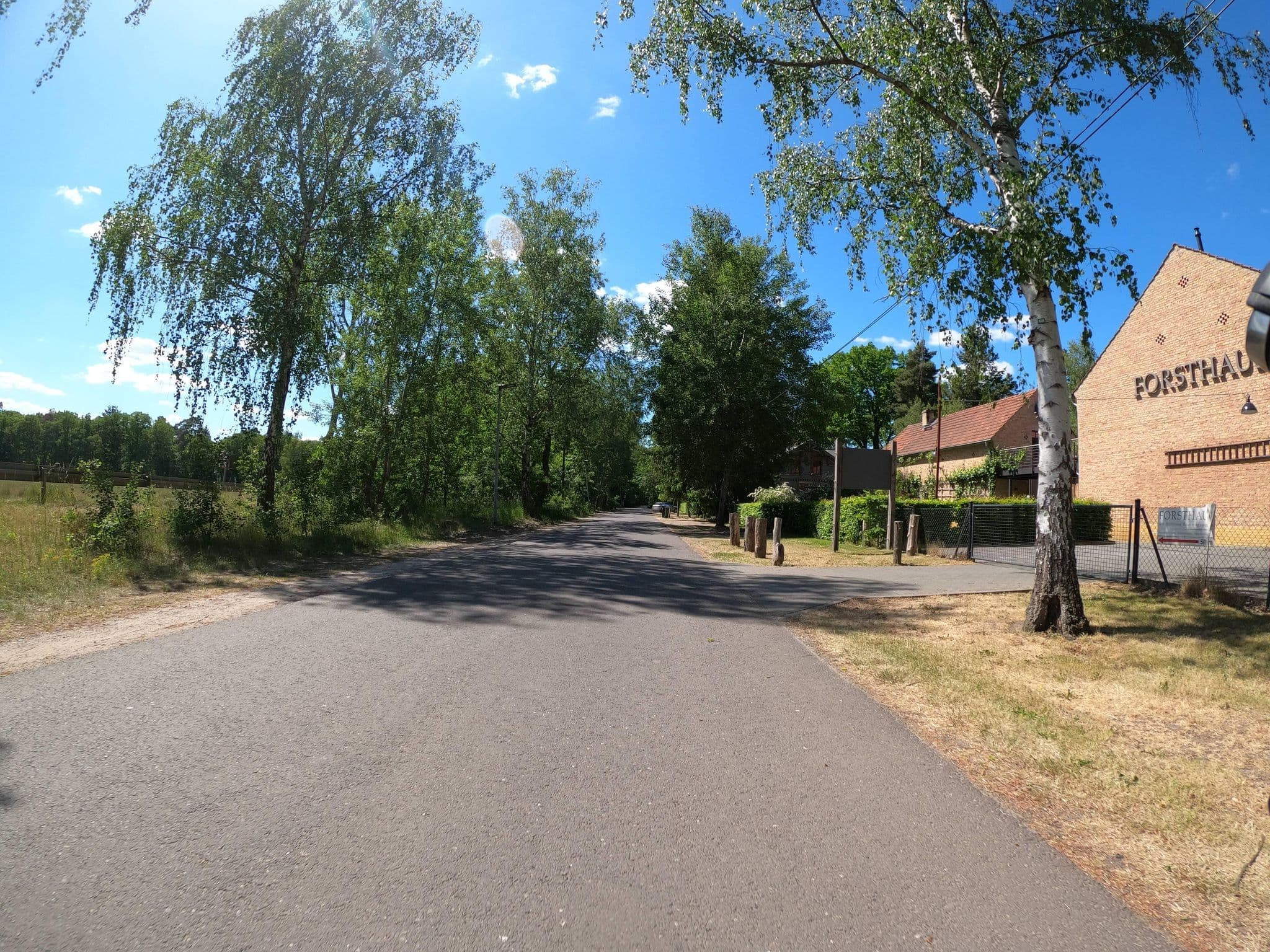 Street view near Forsthaus Sommerswalde, Kremmen — © Langfahrer (CC BY-SA · Mapillary)