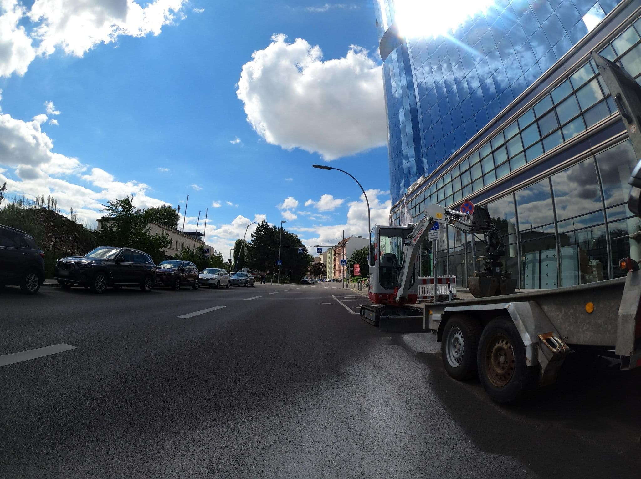 Street view near Novum Select Hotel Berlin Spiegelturm, Wilhelmstadt — © Langfahrer (CC BY-SA · Mapillary)