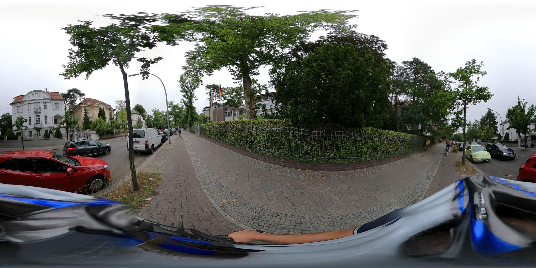 Street view near Team Hotel Management GmbH, Halensee — © eserte (CC BY-SA · Mapillary)
