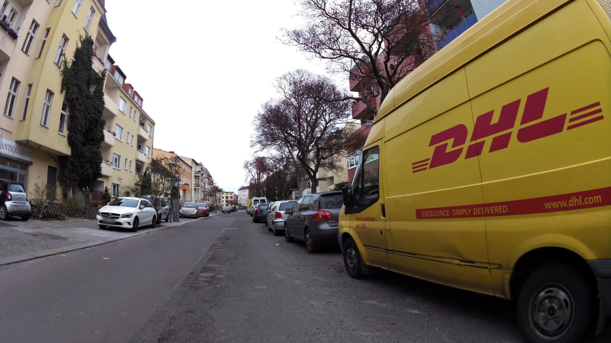 Street view near Gut-Wendgräben Alexander Burger, Steglitz — © moenk (CC BY-SA · Mapillary)