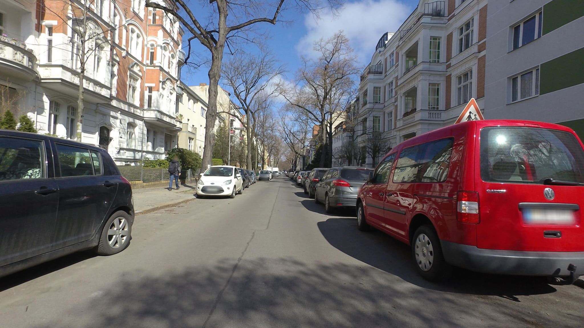 Street view near Literaturhotel Berlin, Friedenau — © moenk (CC BY-SA · Mapillary)