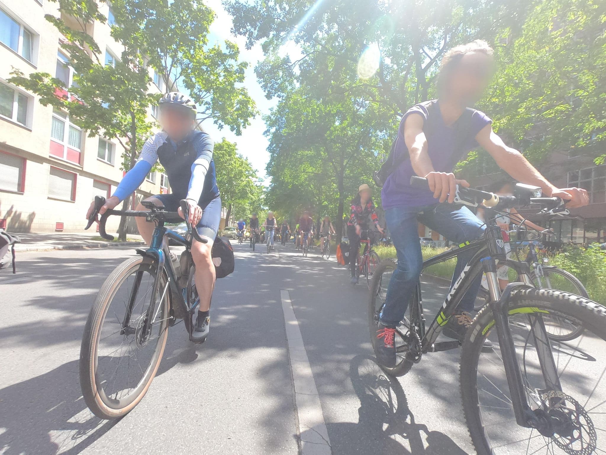 Street view near Dipl.-Kfm. Rudolf Kolb, Kompetenz für Rente, Reha, Pflege, Schöneberg — © carlheinz (CC BY-SA · Mapillary)