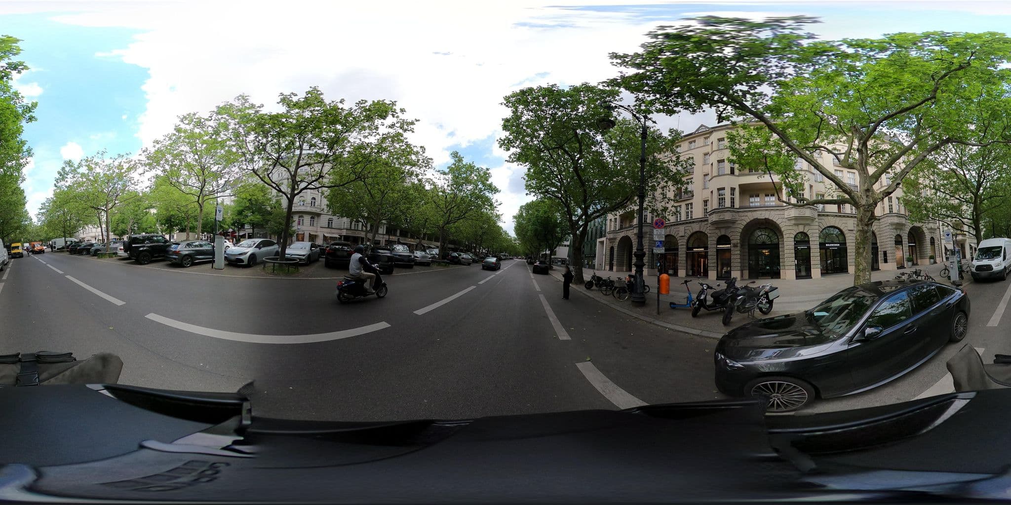 Street view near City Hotel am Kurfürstendamm, Berlin, Schöneberg — © mlvln (CC BY-SA · Mapillary)