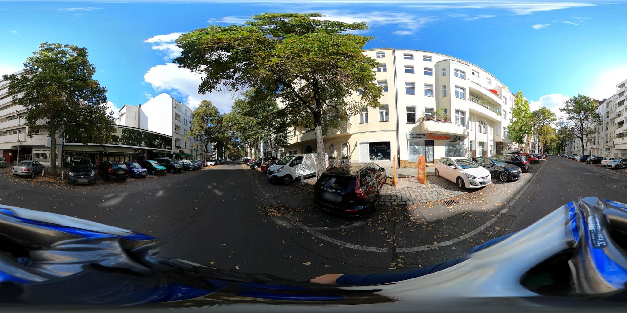 Street view near JETpack Flashpacker, Schöneberg — © eserte (CC BY-SA · Mapillary)