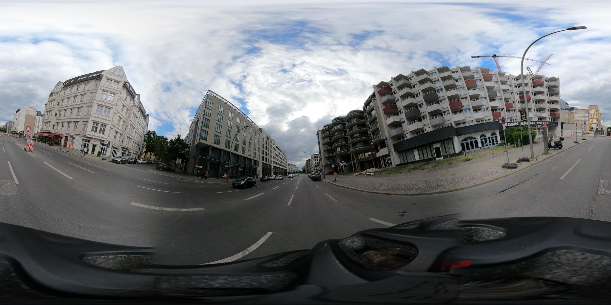 Street view near Charlotten Apartments am Ku'damm, Schöneberg — © yorbs123 (CC BY-SA · Mapillary)