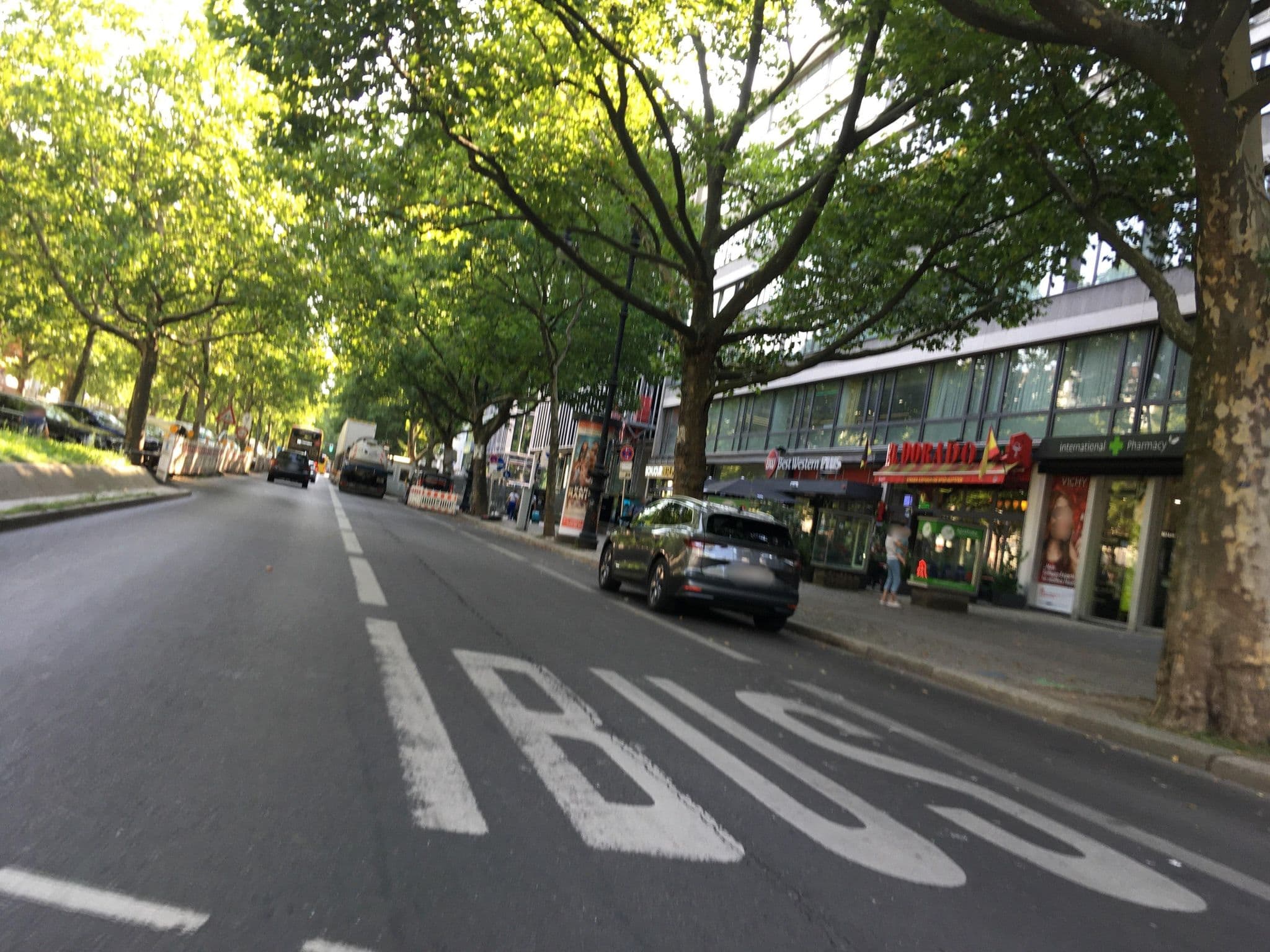 Street view near Amedia Hotelbetriebs GmbH, Schöneberg — © carlheinz (CC BY-SA · Mapillary)