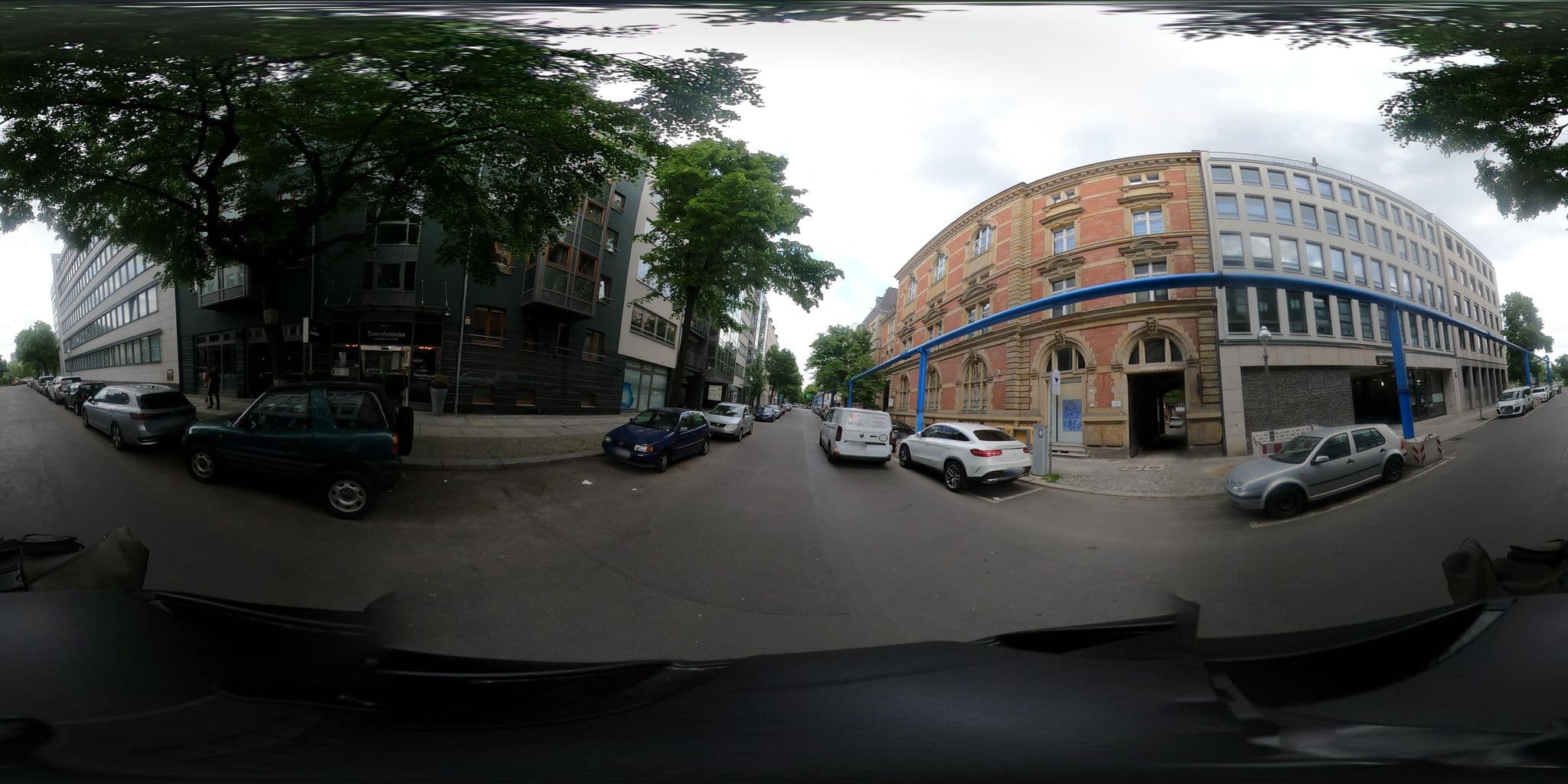 Street view near Goethe 87, Hansaviertel — © mlvln (CC BY-SA · Mapillary)