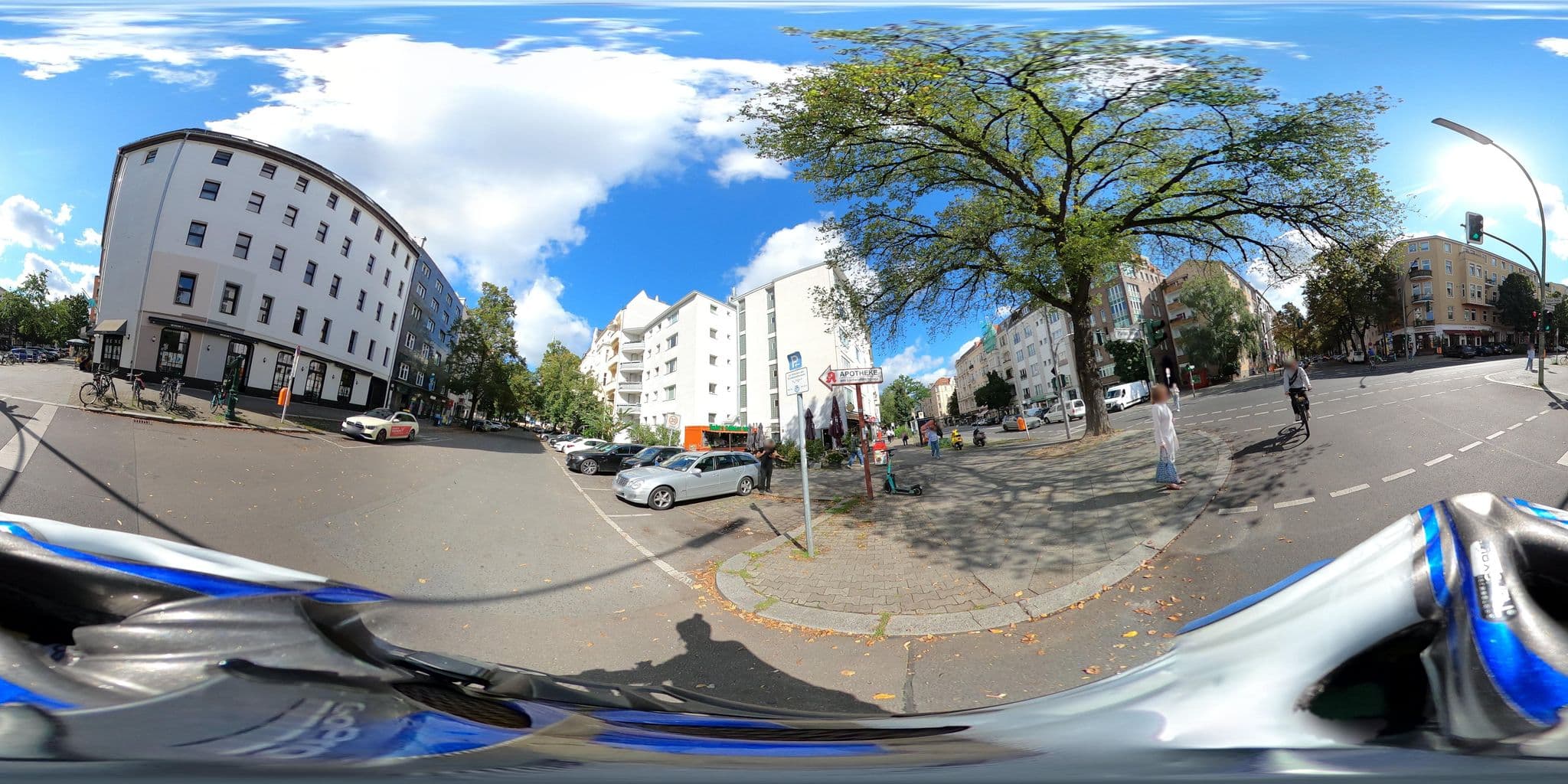 Street view near Domus Hotel Berlin Ku'Damm, Schöneberg — © eserte (CC BY-SA · Mapillary)